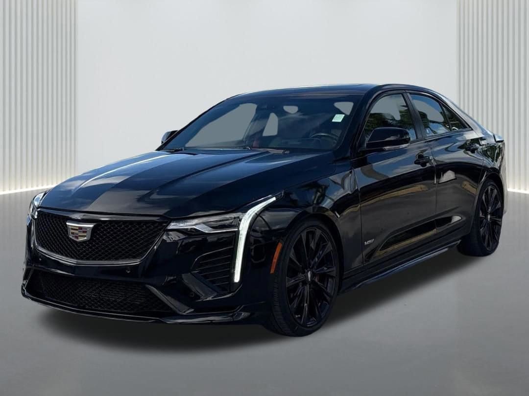 2023 Cadillac CT4 V-Series's photo