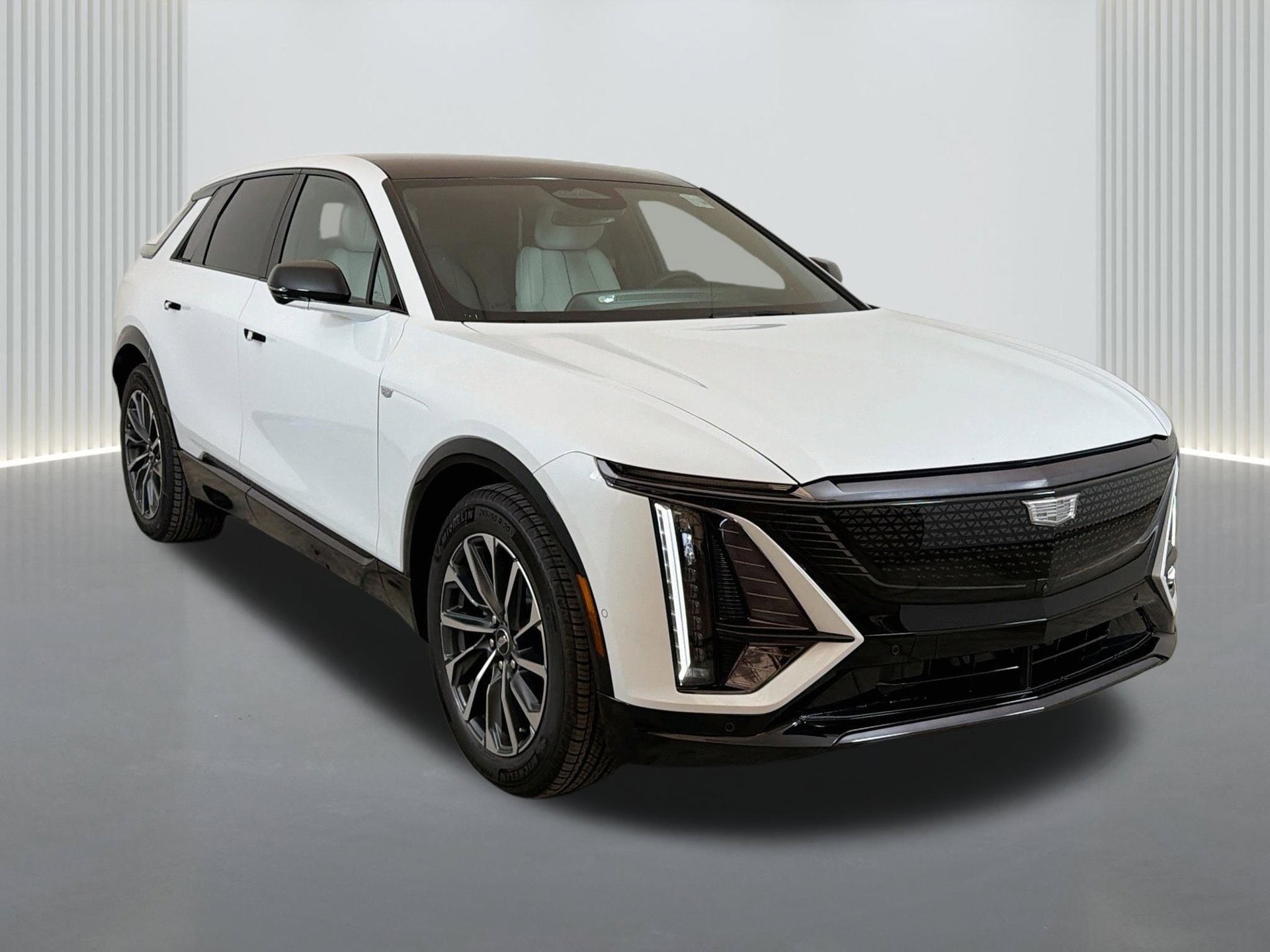 2027 Cadillac LYRIQ Sport - Photo 6