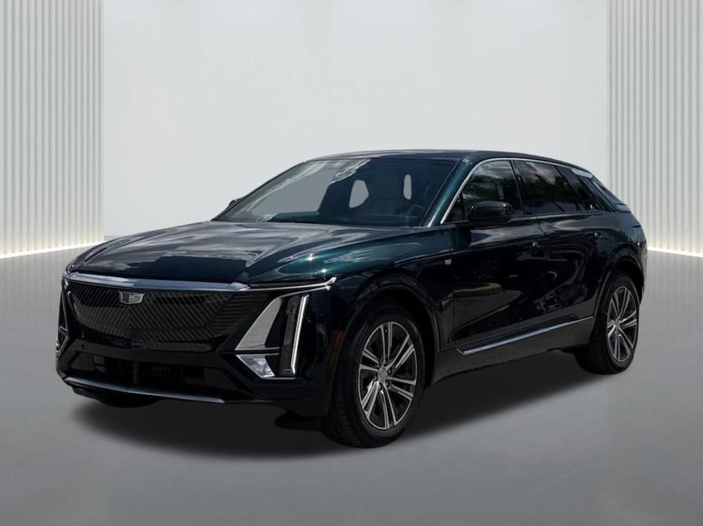 New 2026 CADILLAC LYRIQ Luxury SUV