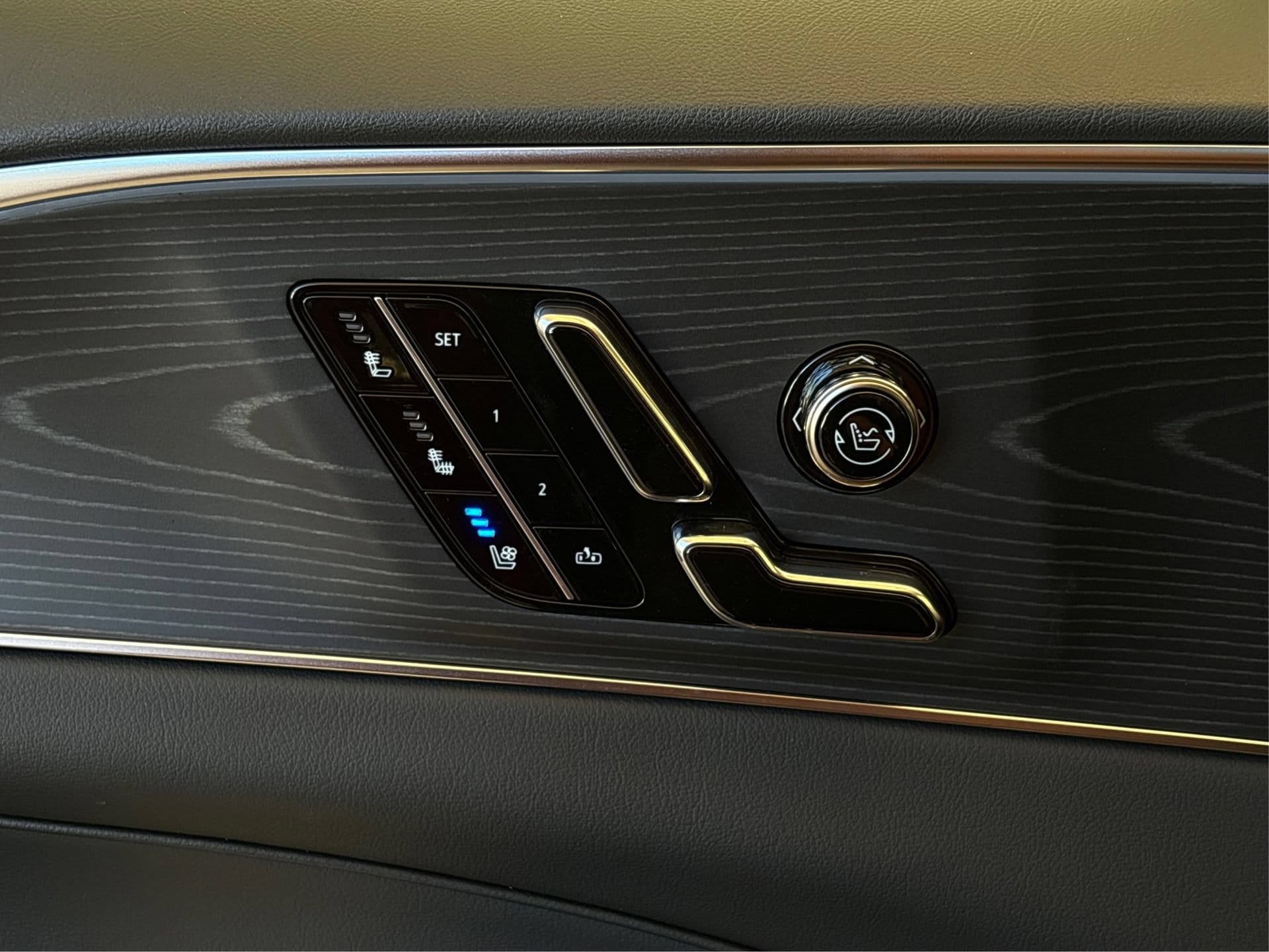 2026 Cadillac LYRIQ Premium Sport - Photo 30