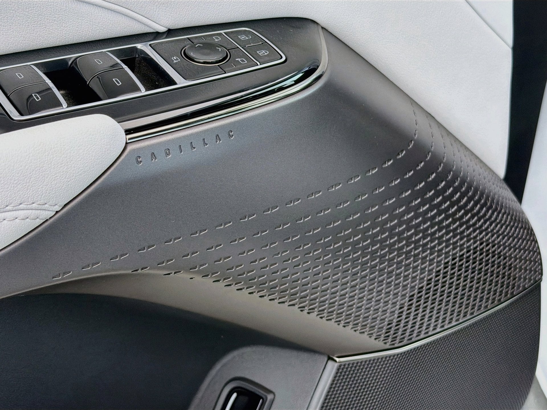 2027 Cadillac LYRIQ Sport - Photo 22