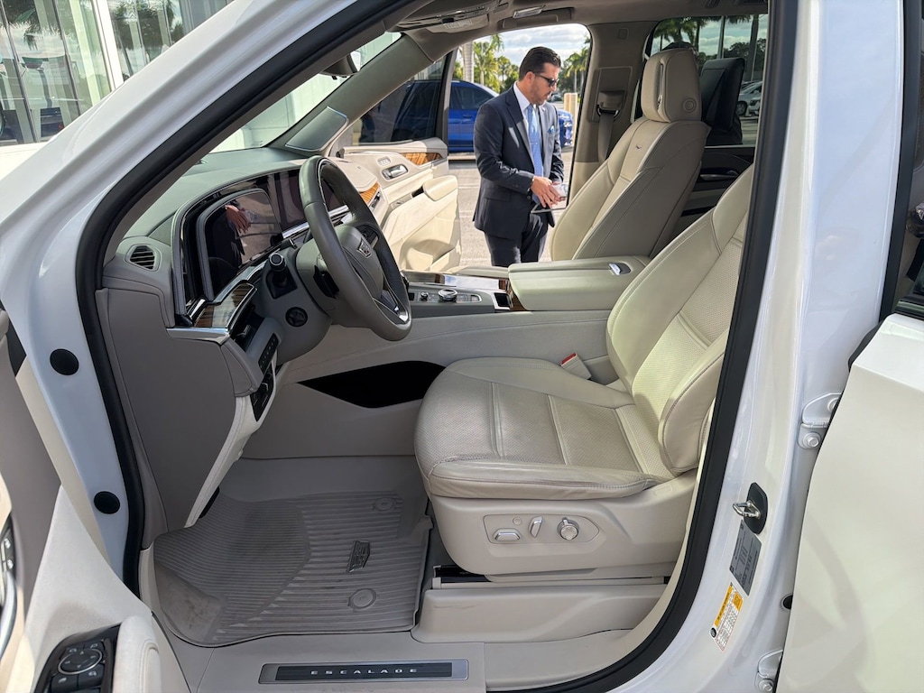 Used 2023 CADILLAC Escalade ESV Sport Platinum SUV