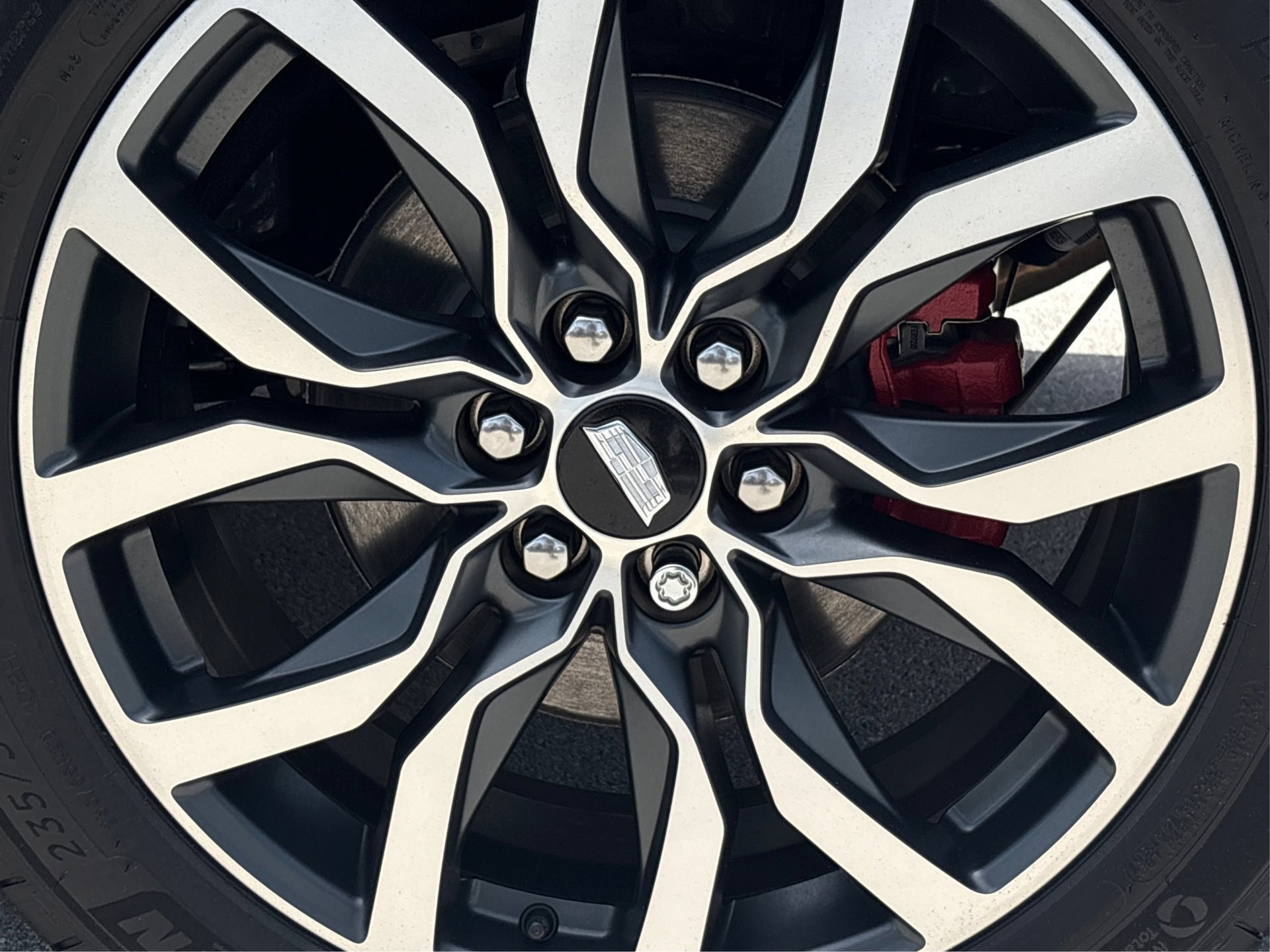 2024 Cadillac XT5 Sport - Photo 13