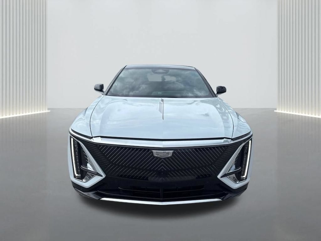 New 2026 CADILLAC LYRIQ Luxury SUV
