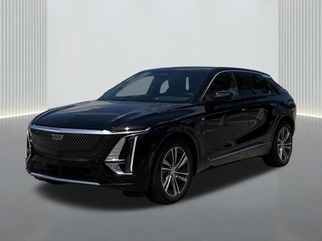 New 2026 CADILLAC LYRIQ Luxury SUV