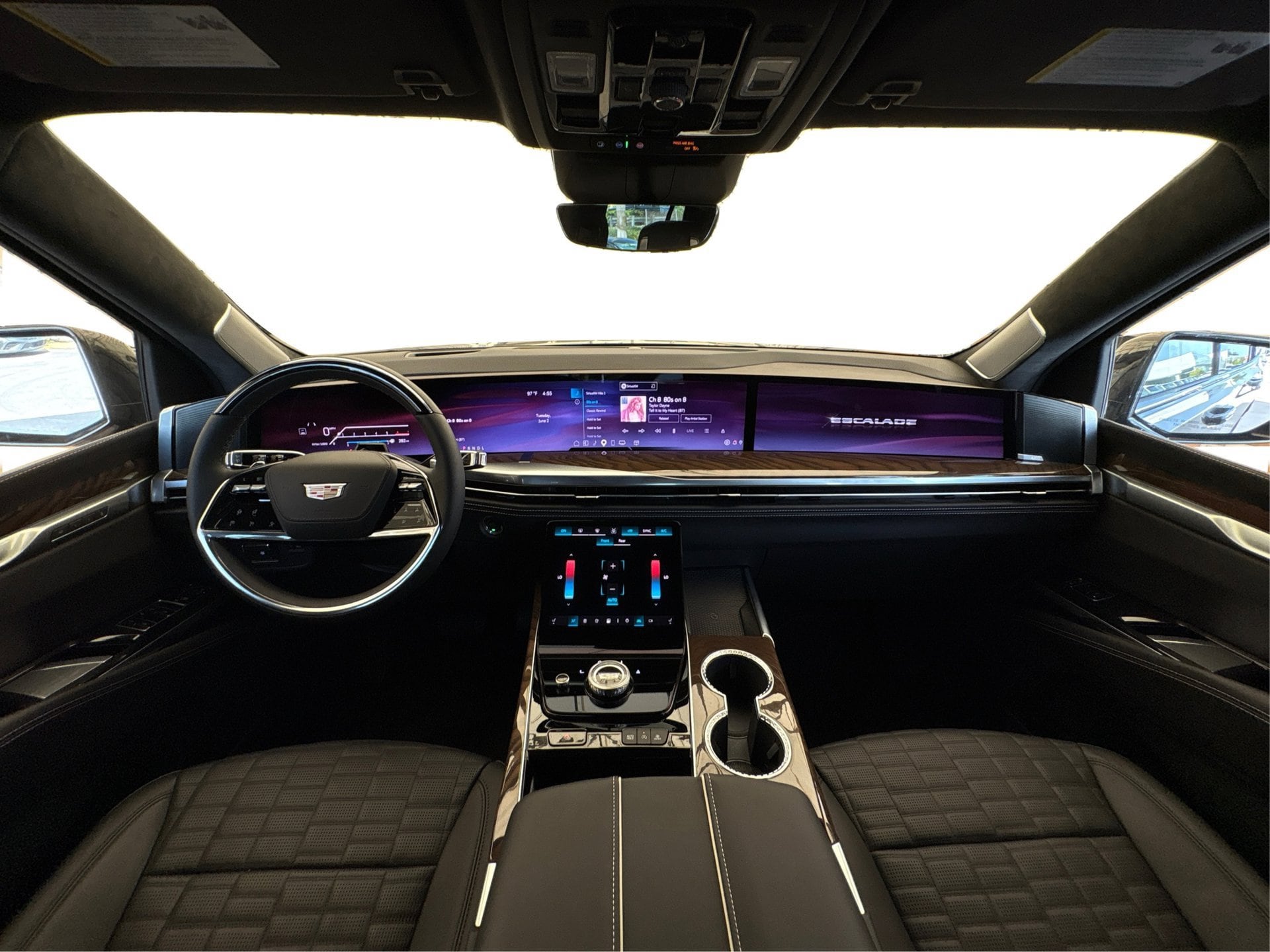 2026 Cadillac Escalade Platinum Sport - Photo 24