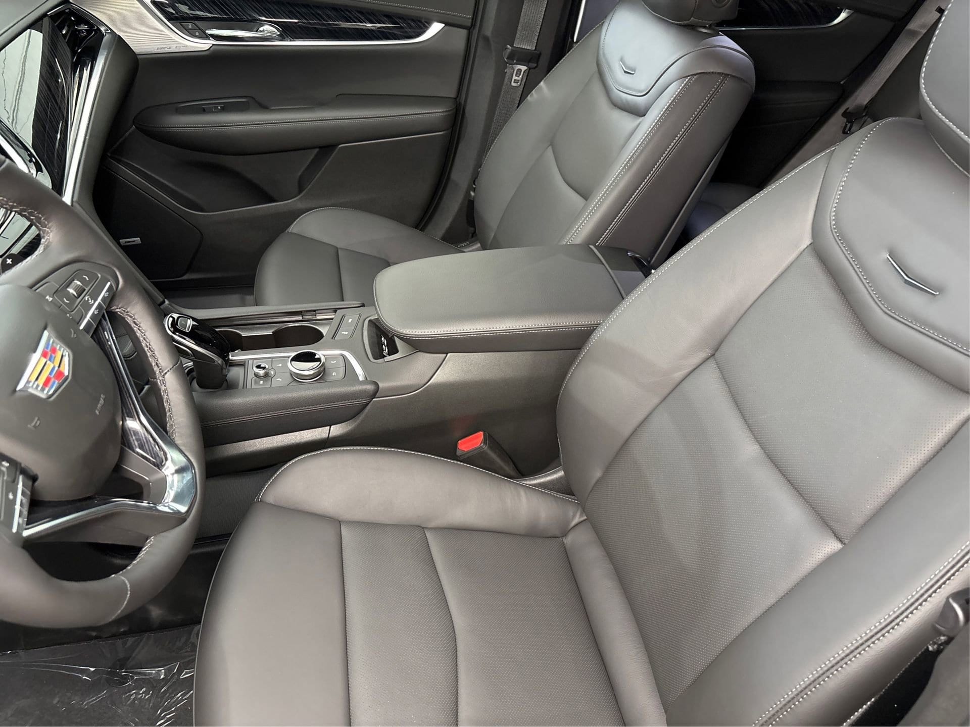 2025 Cadillac XT6 Premium Luxury - Photo 9