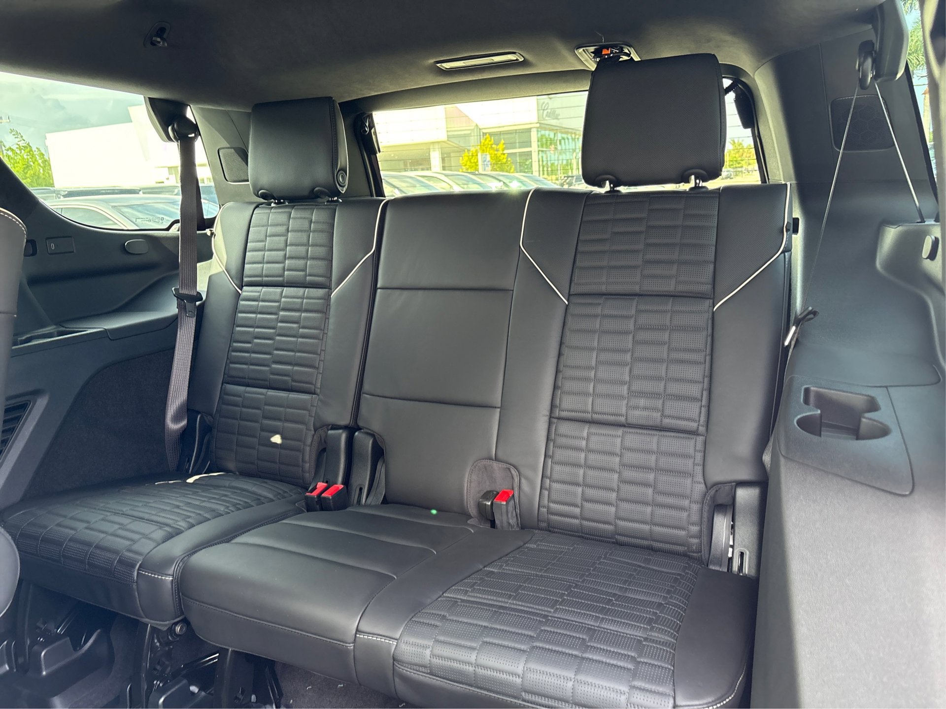2026 Cadillac Escalade Platinum Sport - Photo 12
