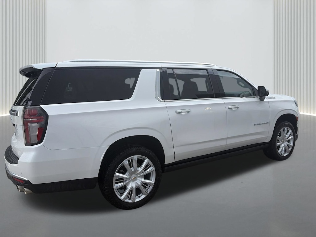 Used 2023 Chevrolet Suburban High Country SUV