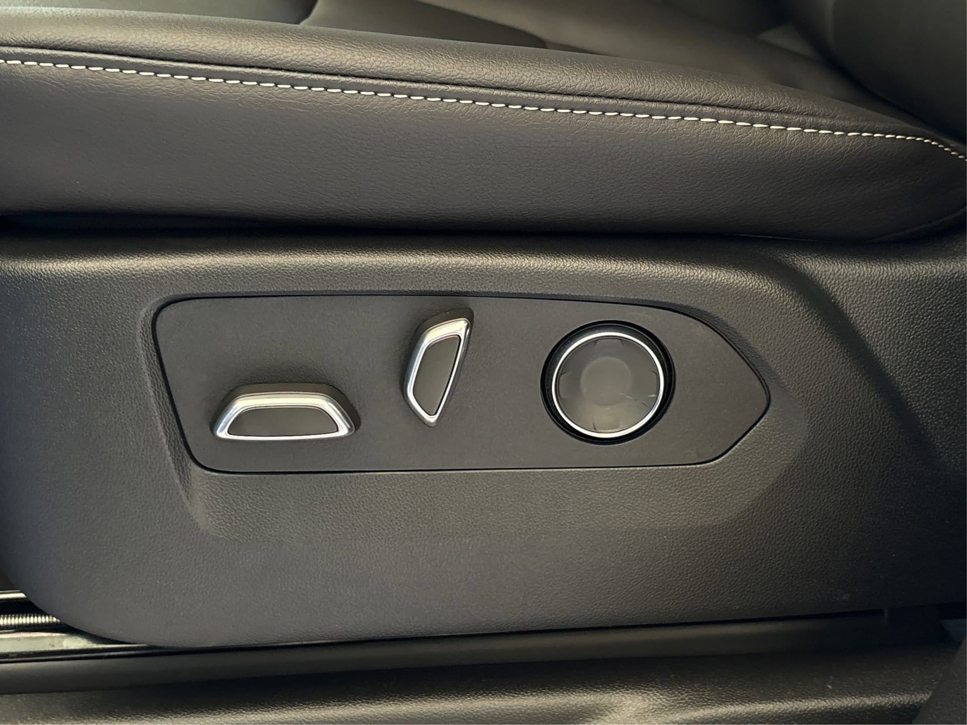 2026 Cadillac Escalade Escalade - Photo 32
