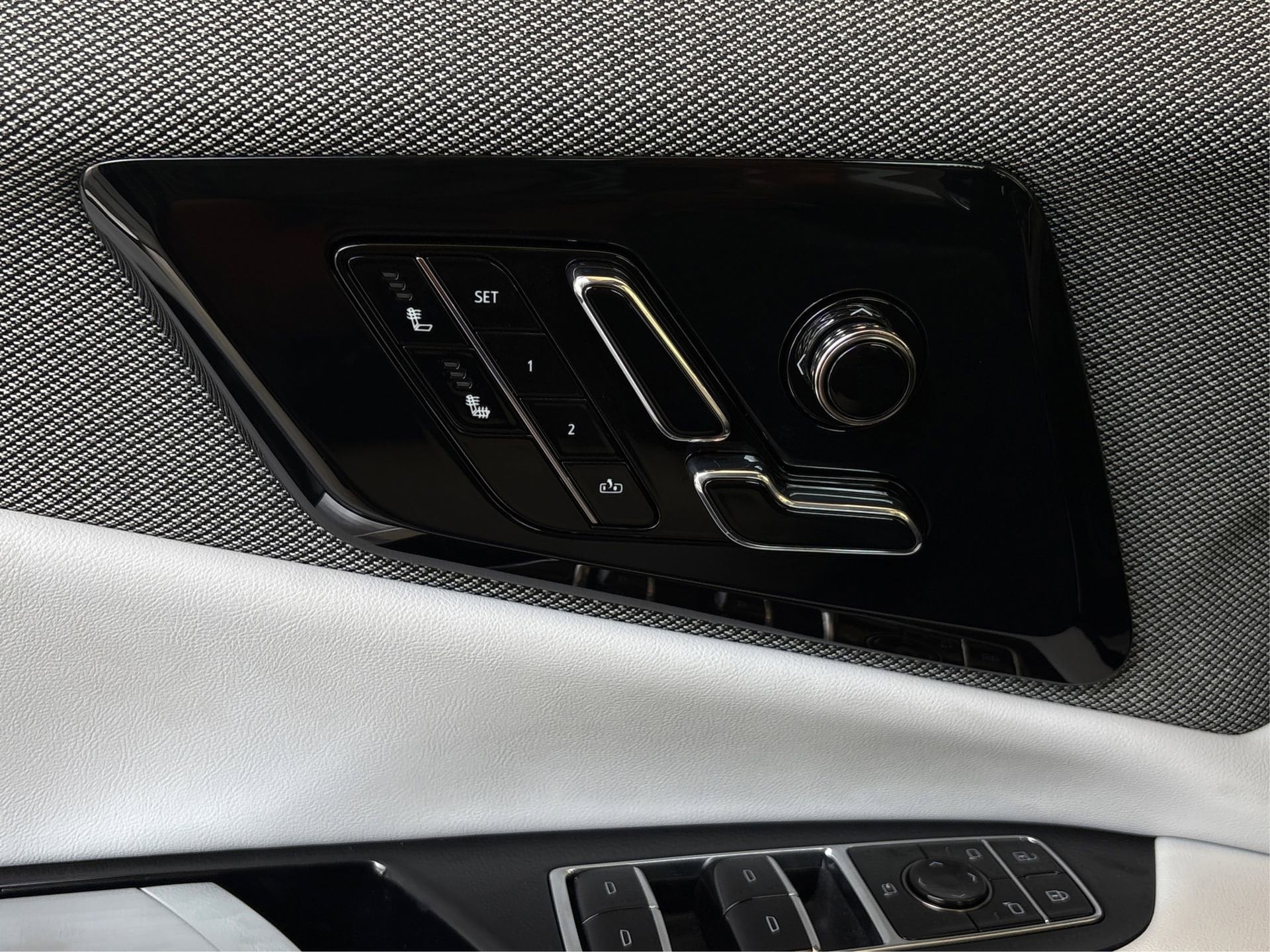 2026 Cadillac OPTIQ Sport - Photo 30