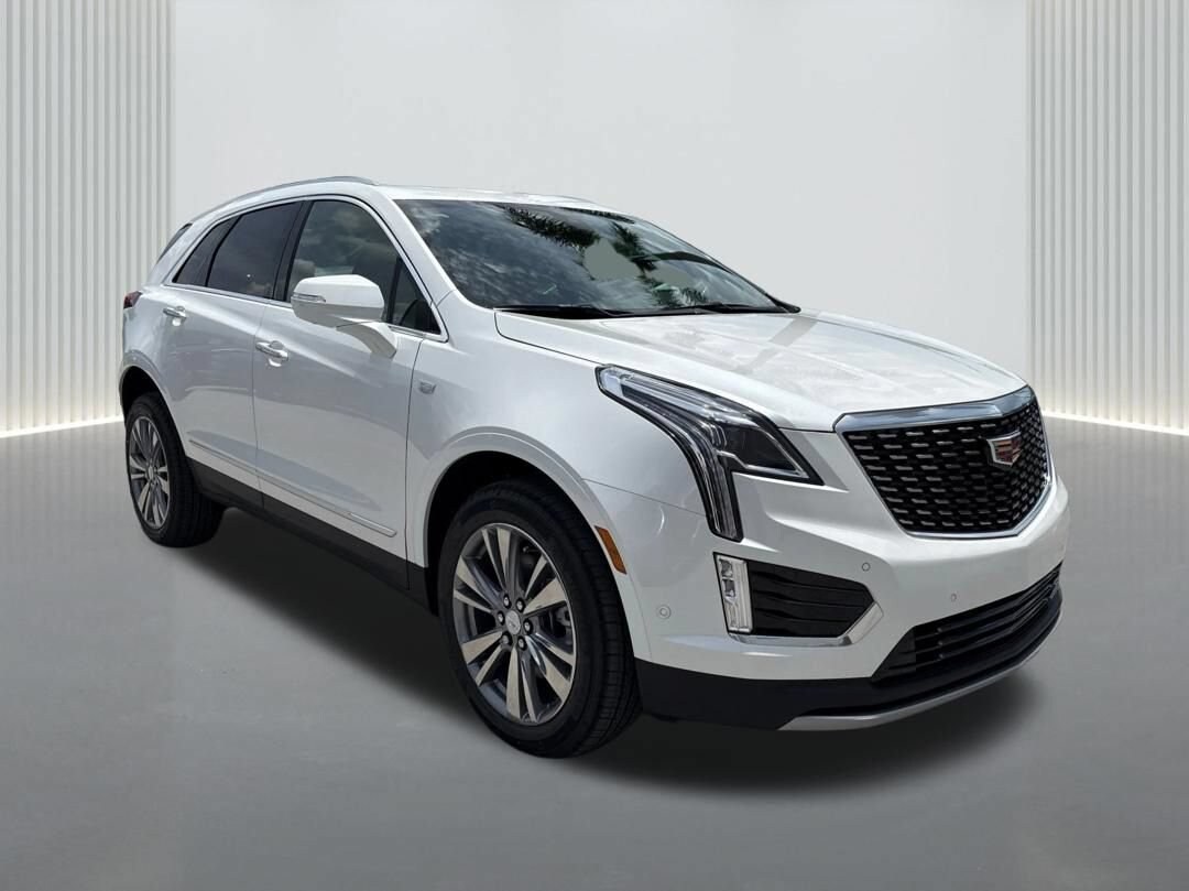 2026 Cadillac XT5 Premium Luxury - Photo 3