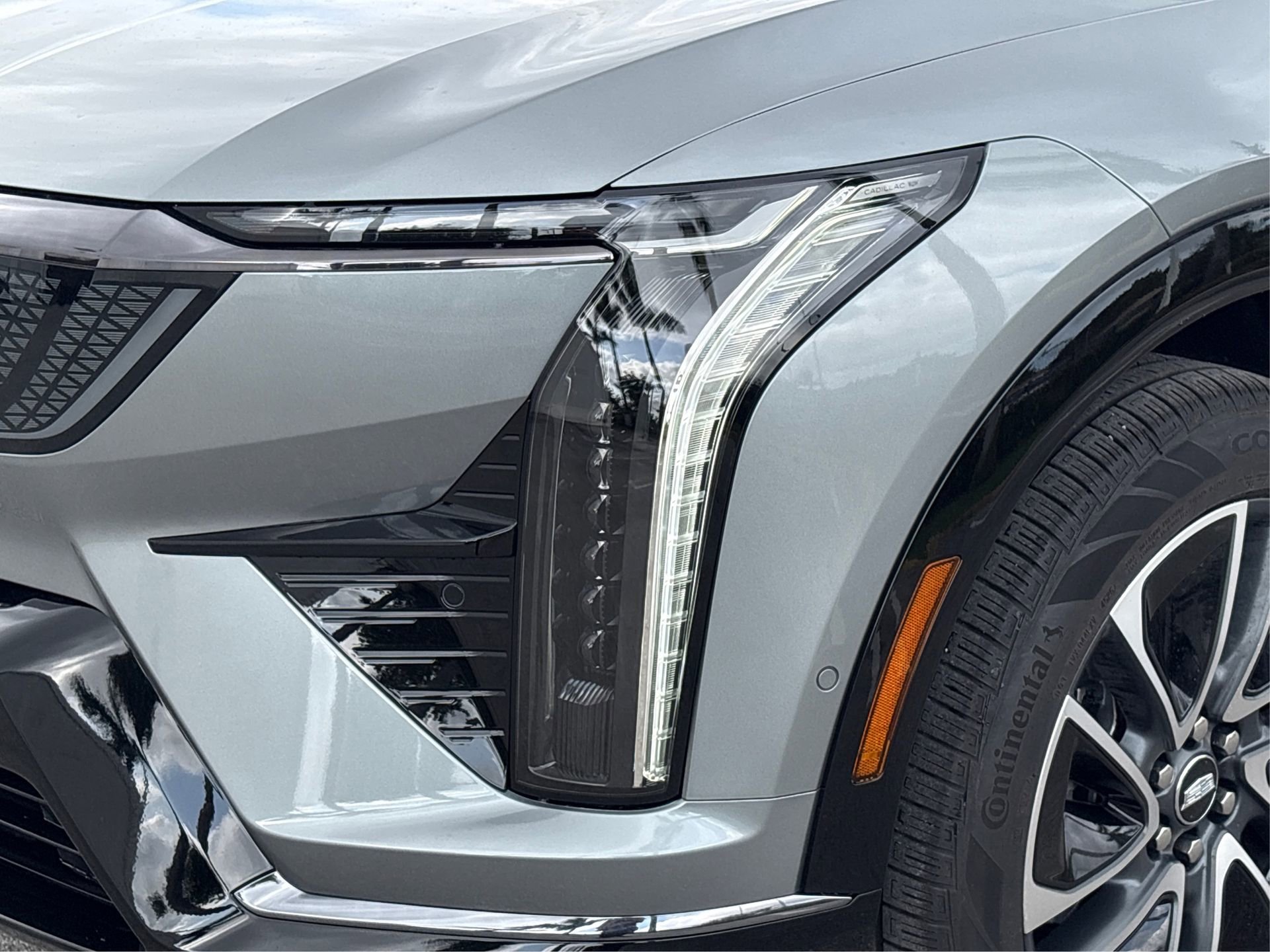 2026 Cadillac OPTIQ Sport - Photo 14