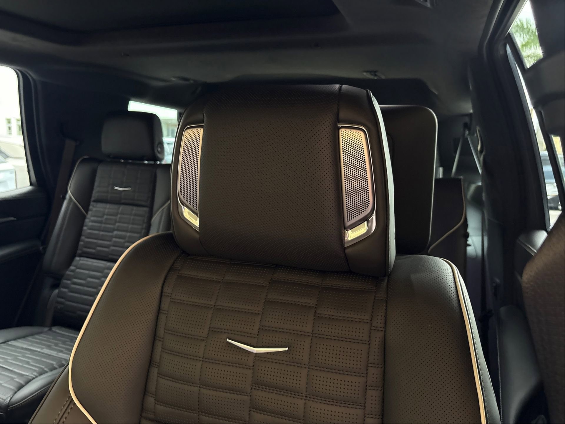 2026 Cadillac Escalade Platinum Sport - Photo 32
