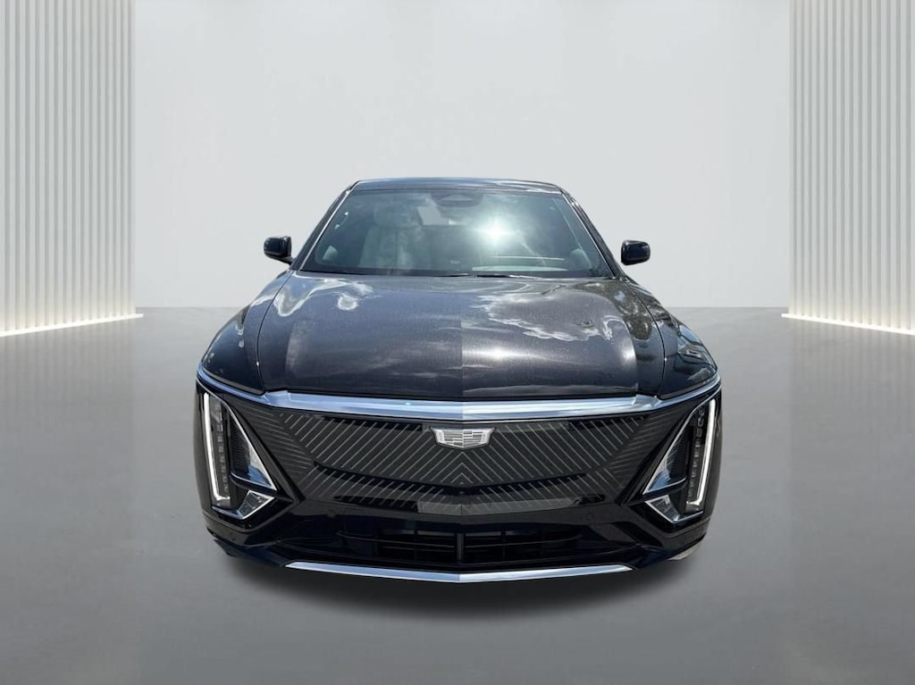 New 2026 CADILLAC LYRIQ Luxury SUV