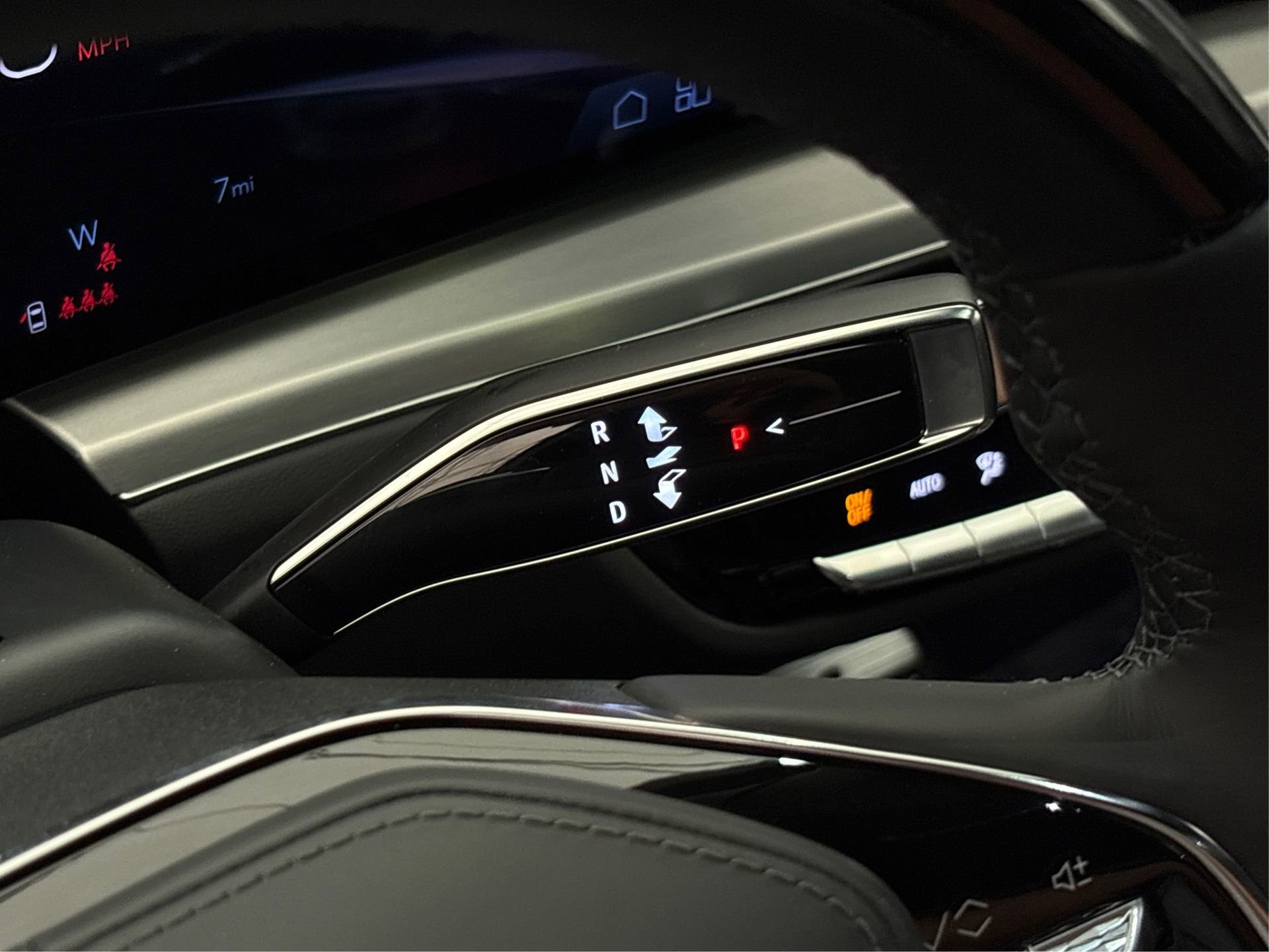 2026 Cadillac LYRIQ V - Photo 29