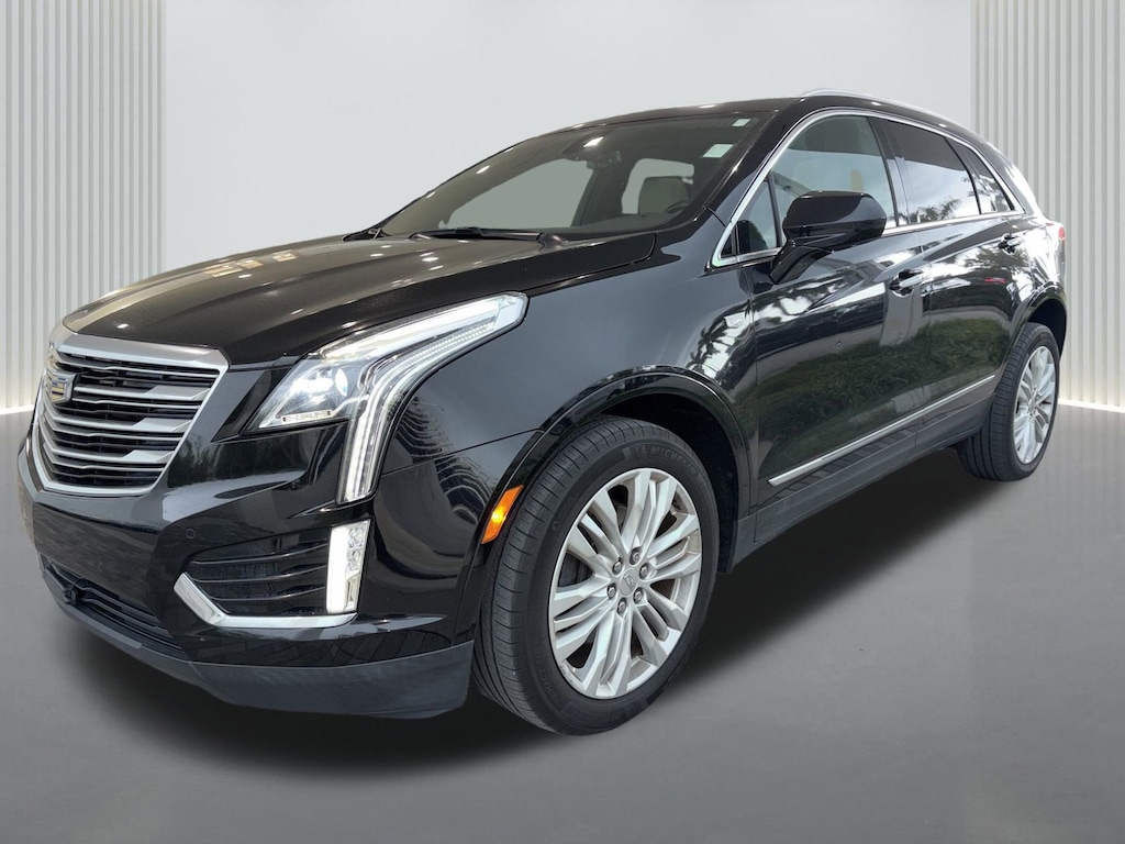 Used 2019 CADILLAC XT5 Premium Luxury FWD SUV