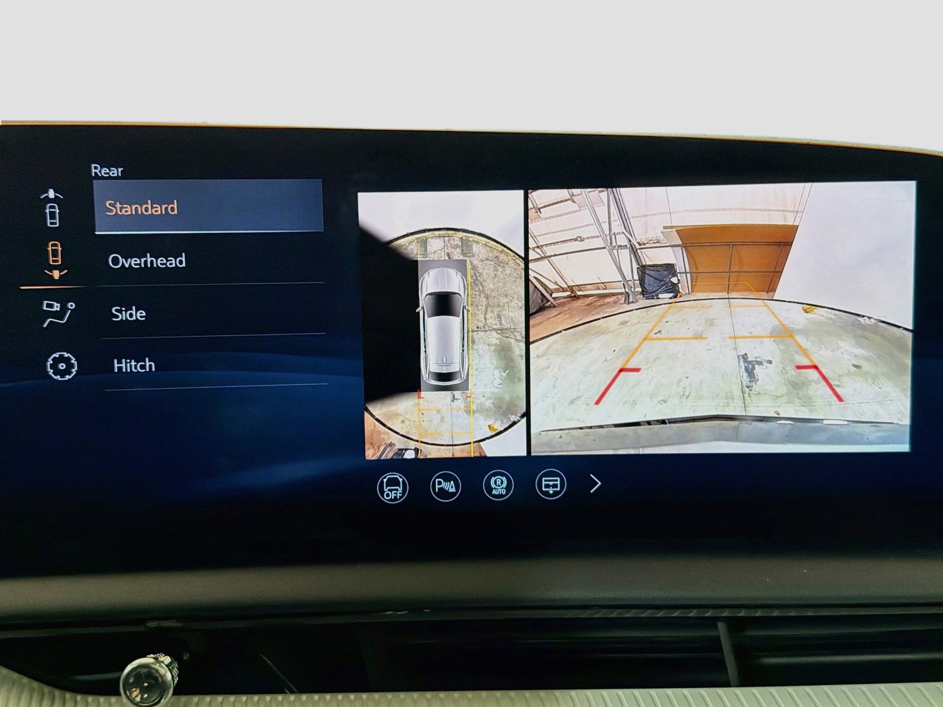 2027 Cadillac OPTIQ Sport - Photo 31