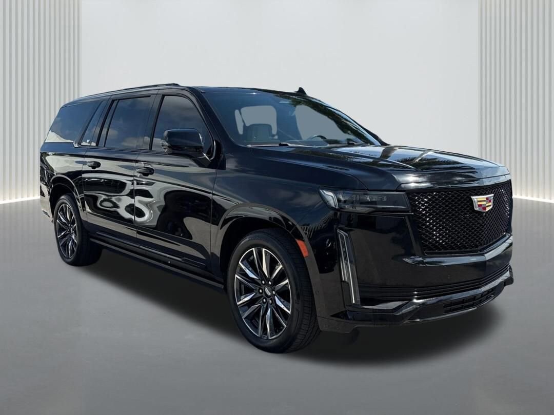 2021 Cadillac Escalade ESV Sport photo 2