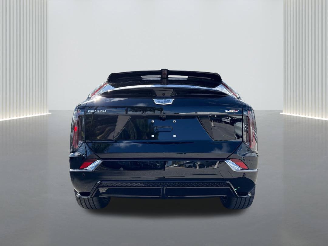 2026 Cadillac OPTIQ V-Series - Photo 6