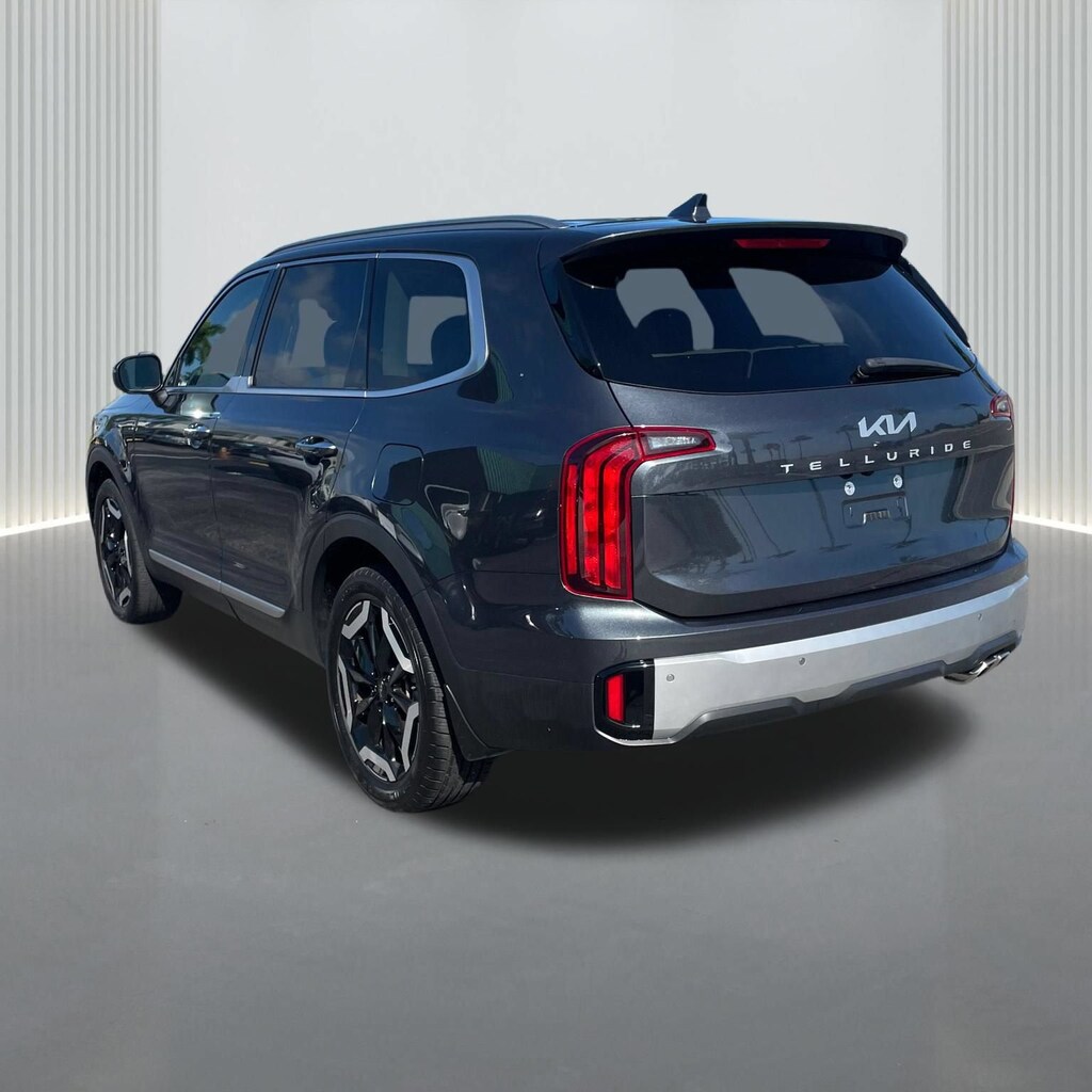 Used 2024 Kia Telluride S