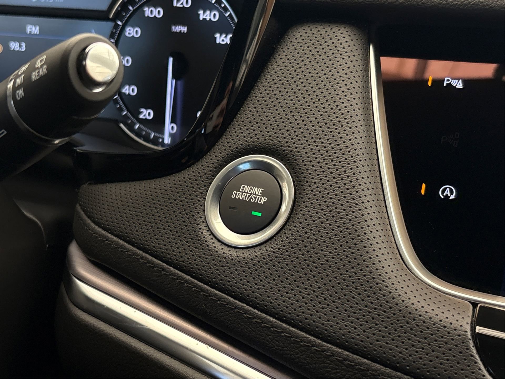 2025 Cadillac XT5 Luxury - Photo 27