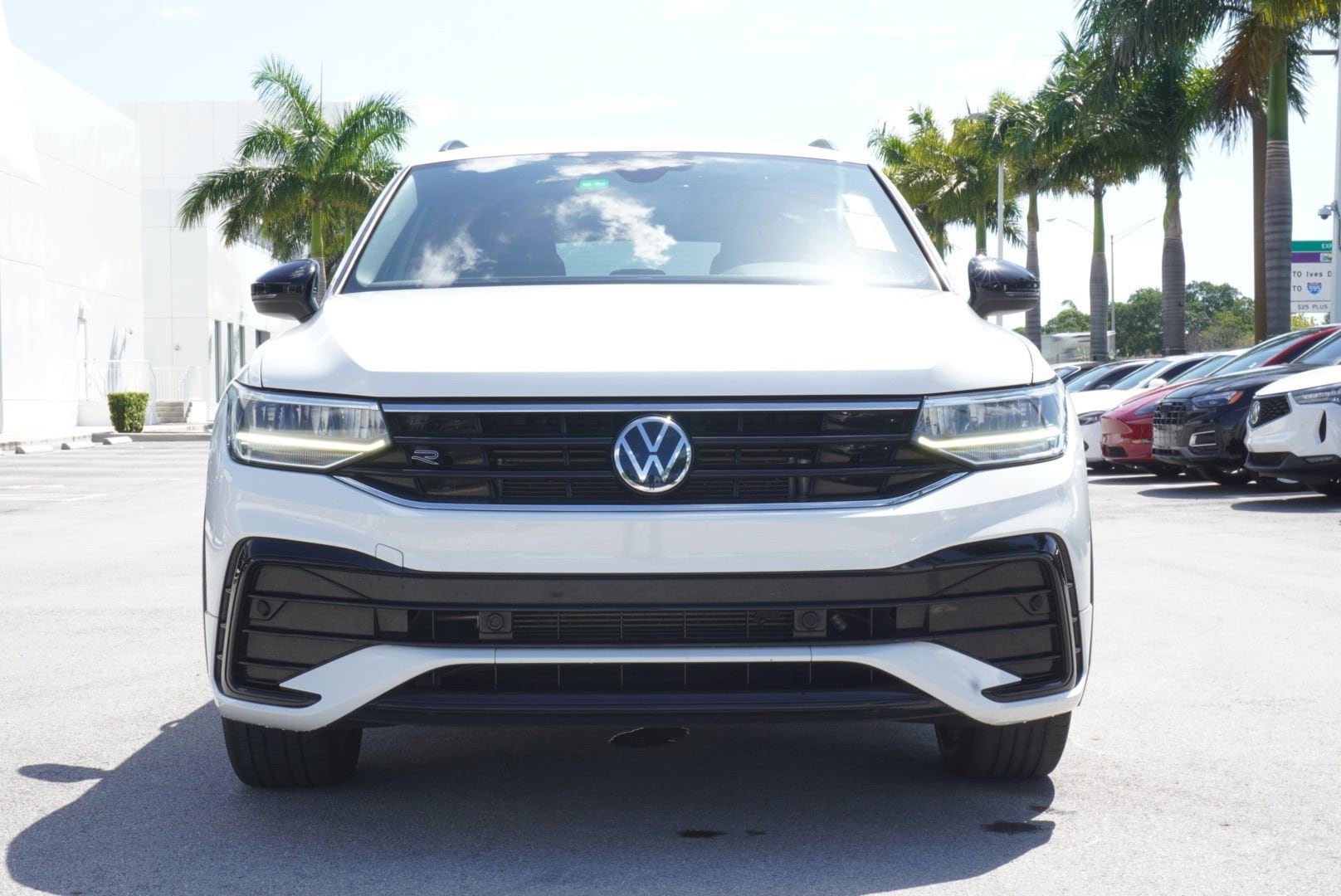 Used 2022 Volkswagen Tiguan SE R-LINE BLACK with VIN 3VVCB7AX9NM023214 for sale in Miami, FL