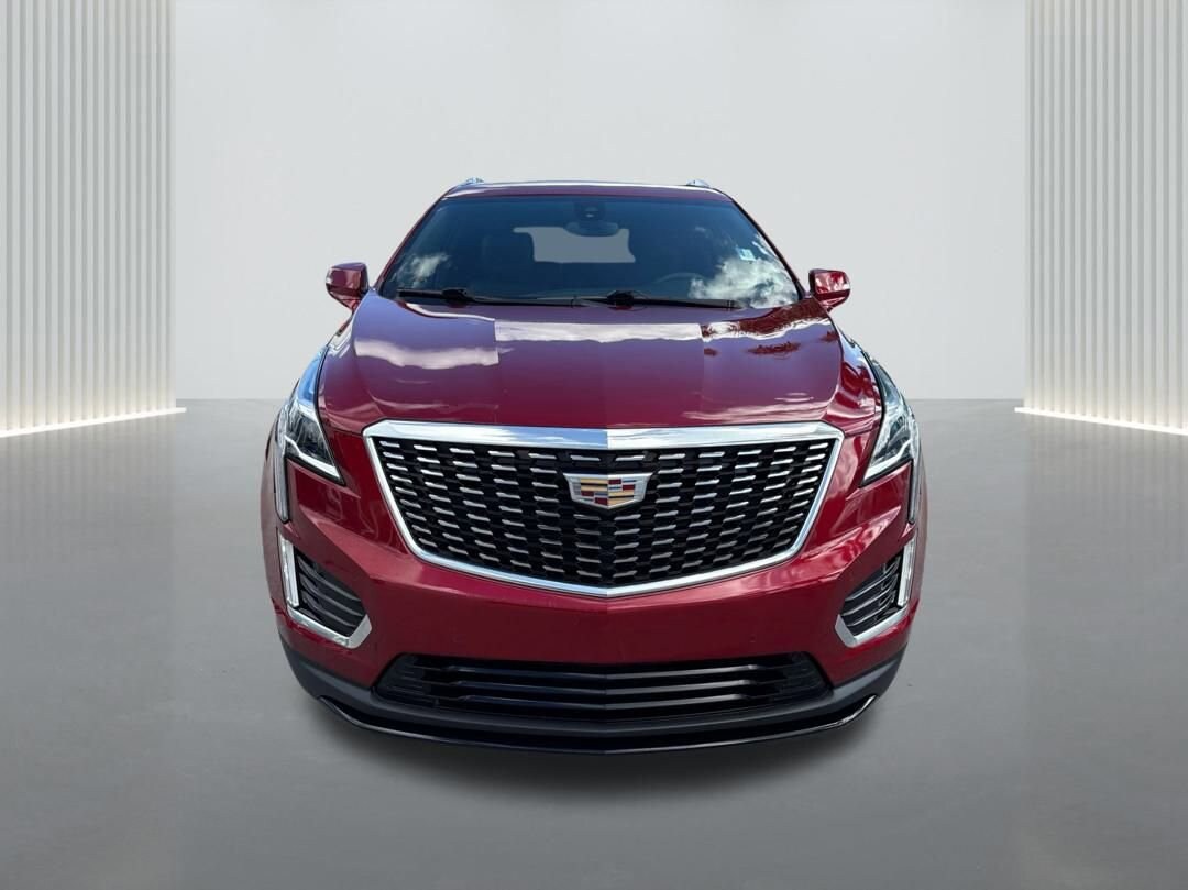 2020 Cadillac XT5 Luxury photo 2