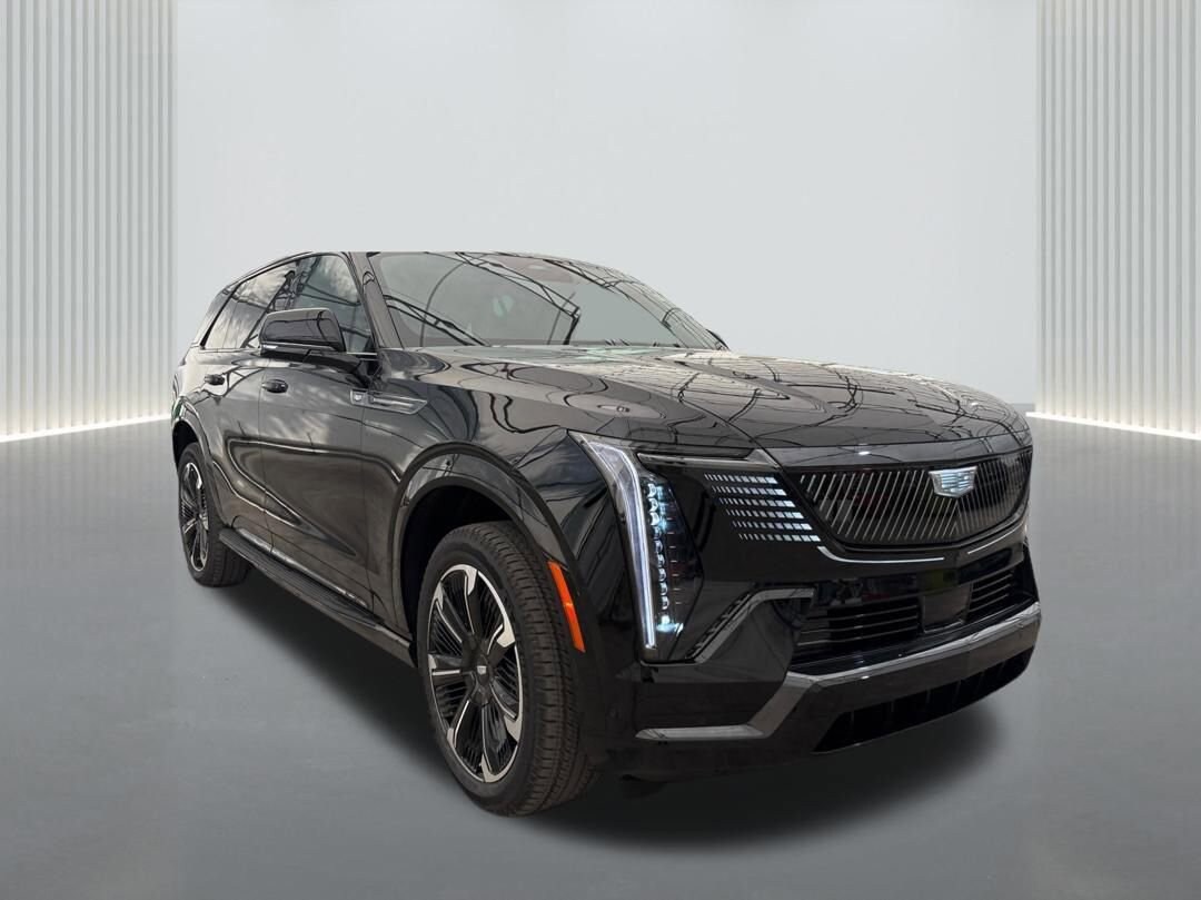 2025 Cadillac Escalade IQ photo 3