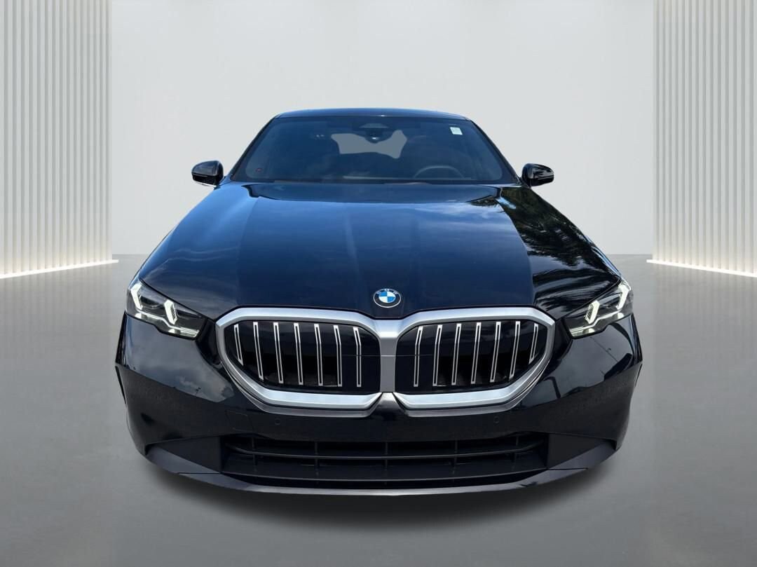 2024 Bmw 530i photo 2