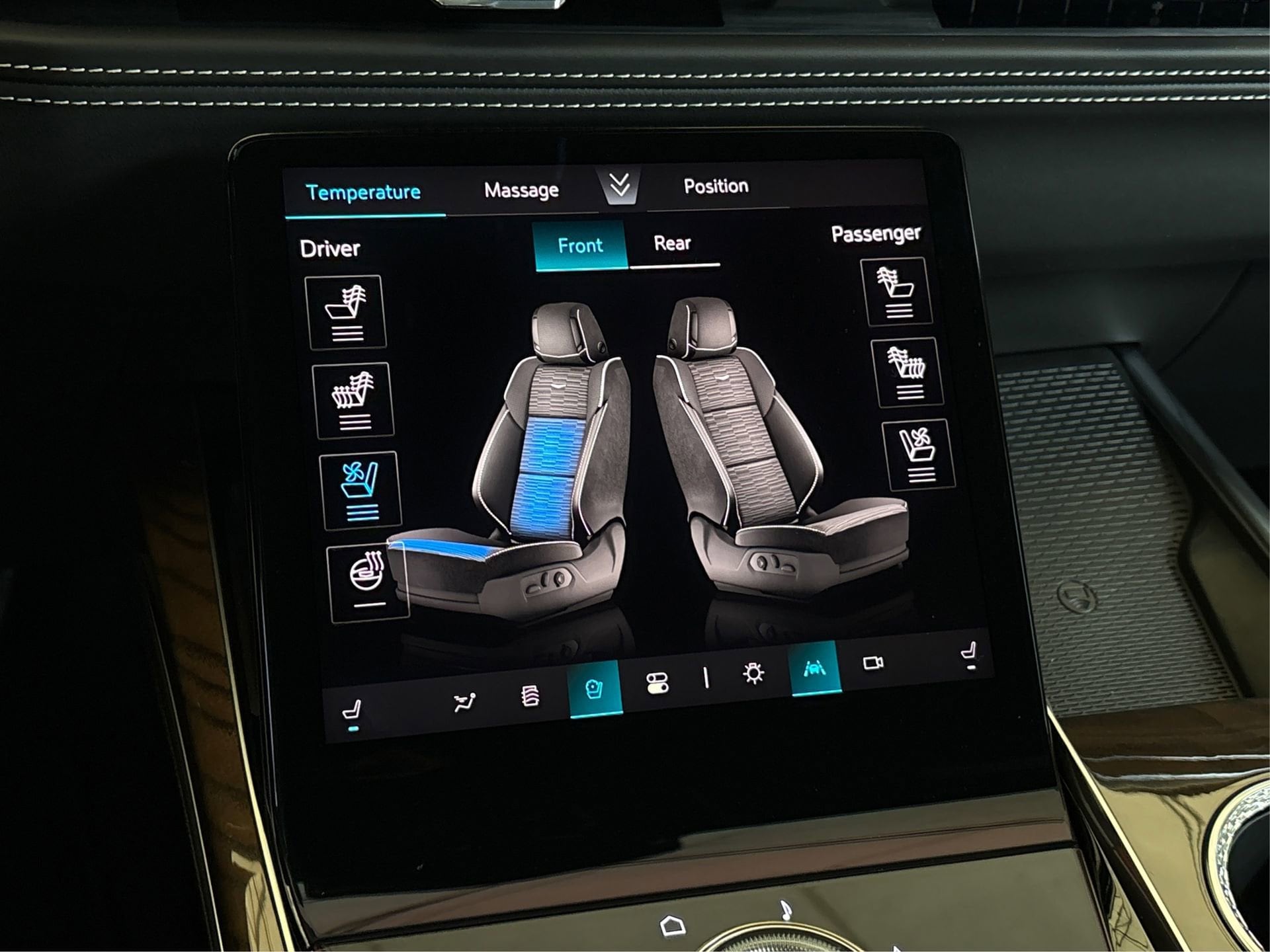 2026 Cadillac Escalade Platinum Sport - Photo 34