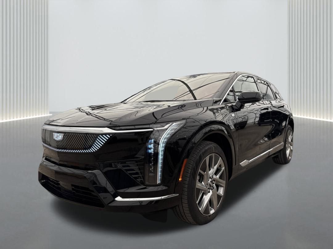 2025 Cadillac OPTIQ Luxury 1