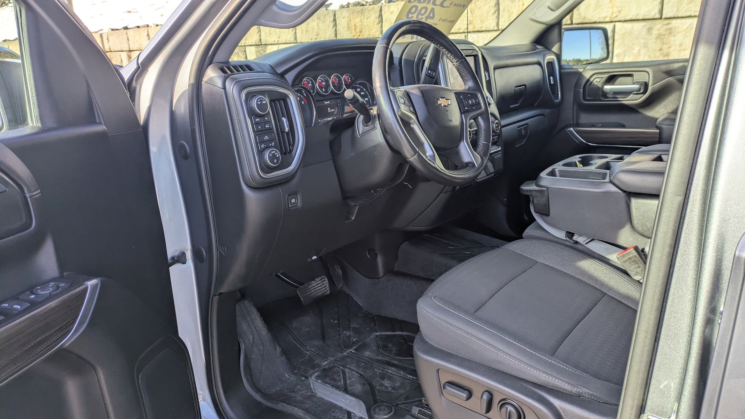 2022 Chevrolet Silverado 1500 LT - Photo 13