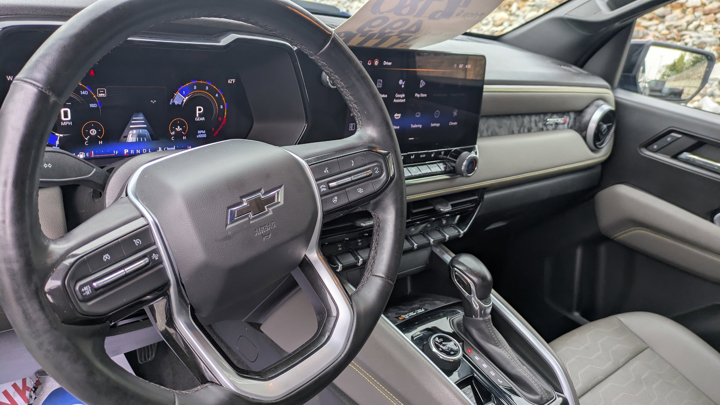 2024 Chevrolet Colorado ZR2 - Photo 11