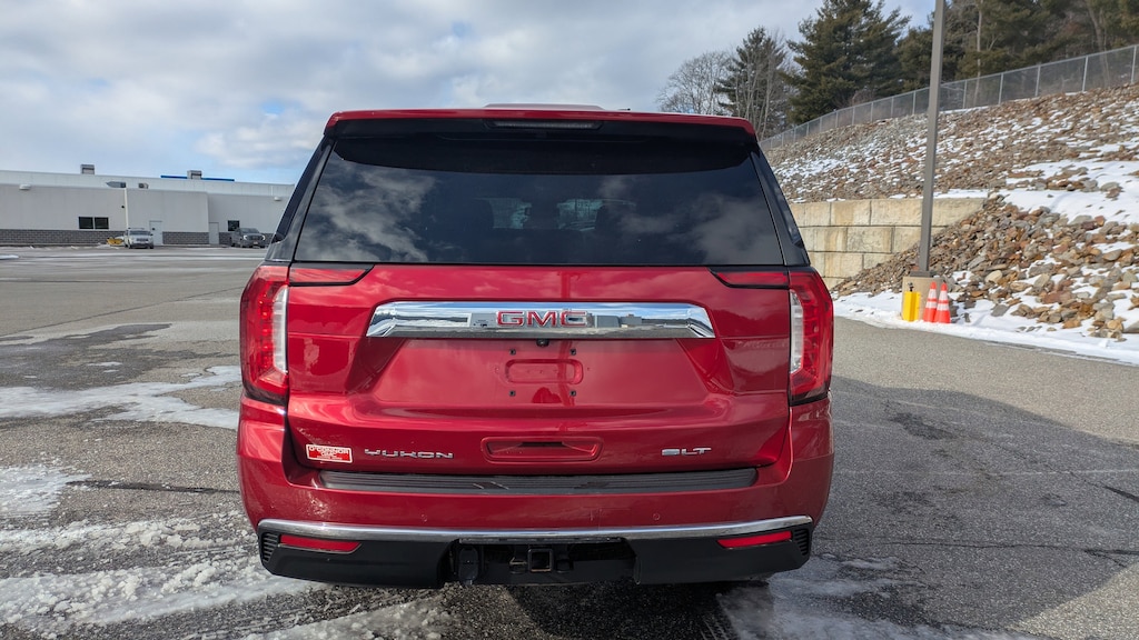 Used 2024 GMC Yukon XL SLT SUV