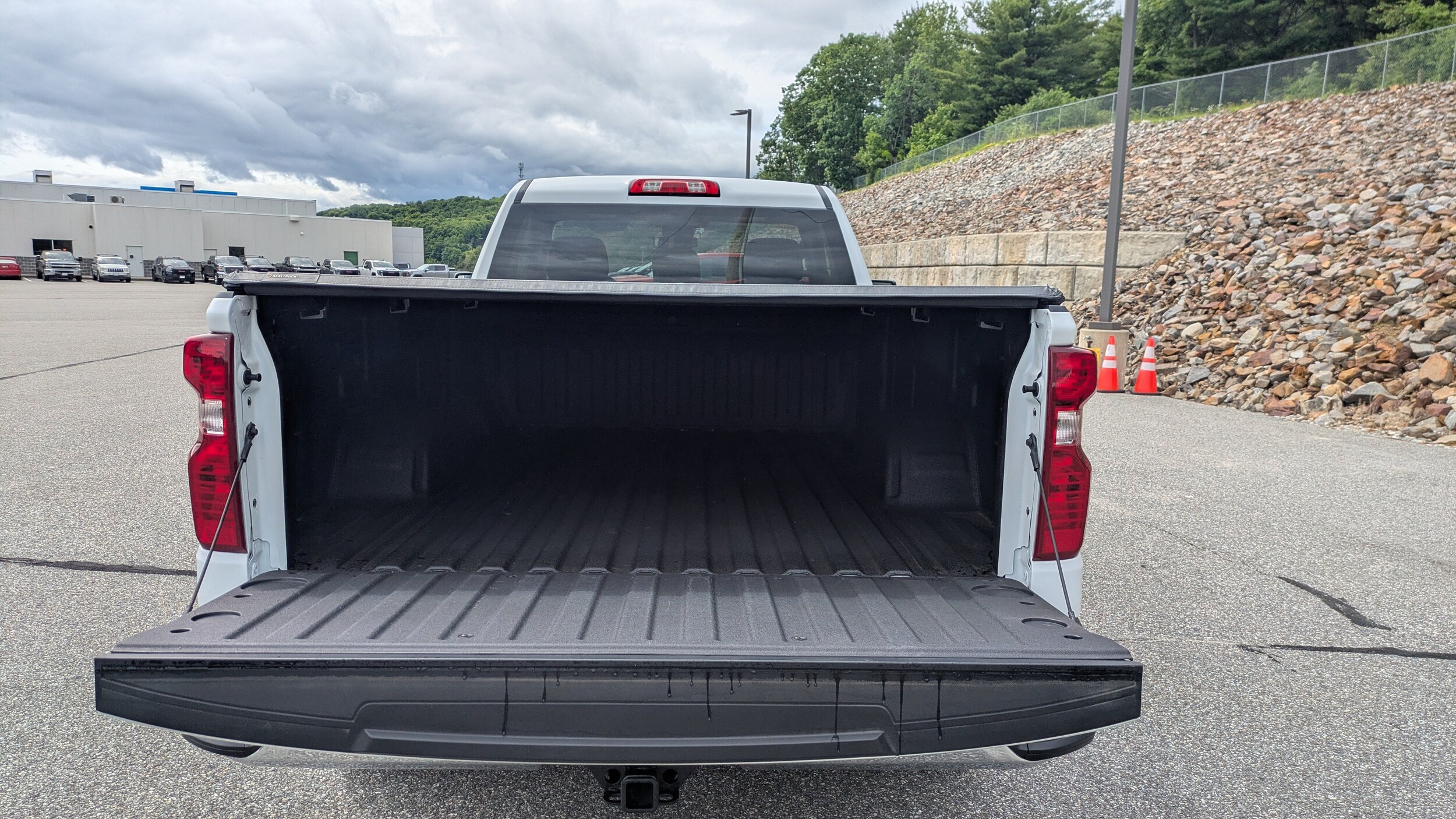 2025 Chevrolet Silverado 1500 Work Truck - Photo 6