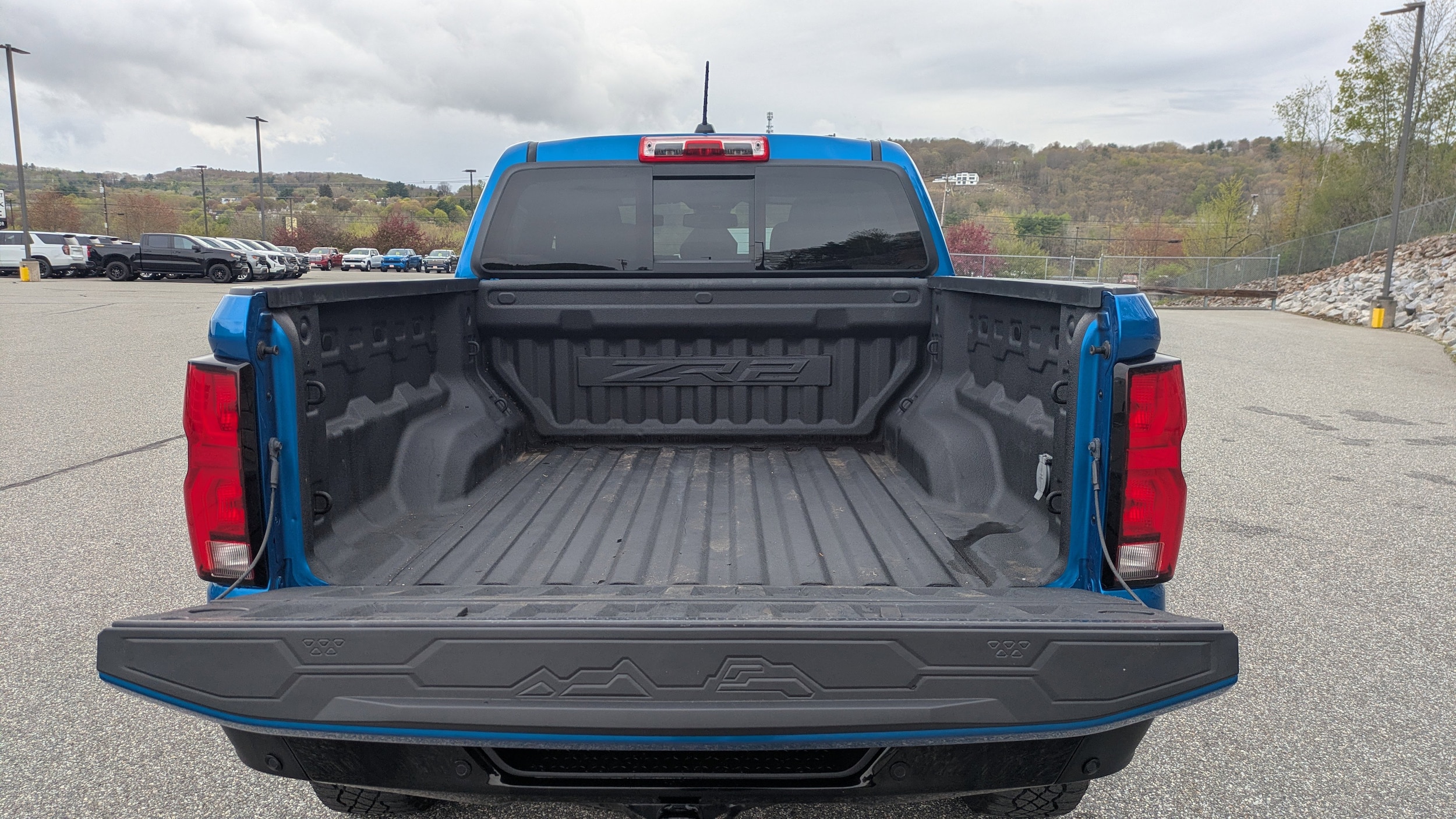 2024 Chevrolet Colorado ZR2 - Photo 6