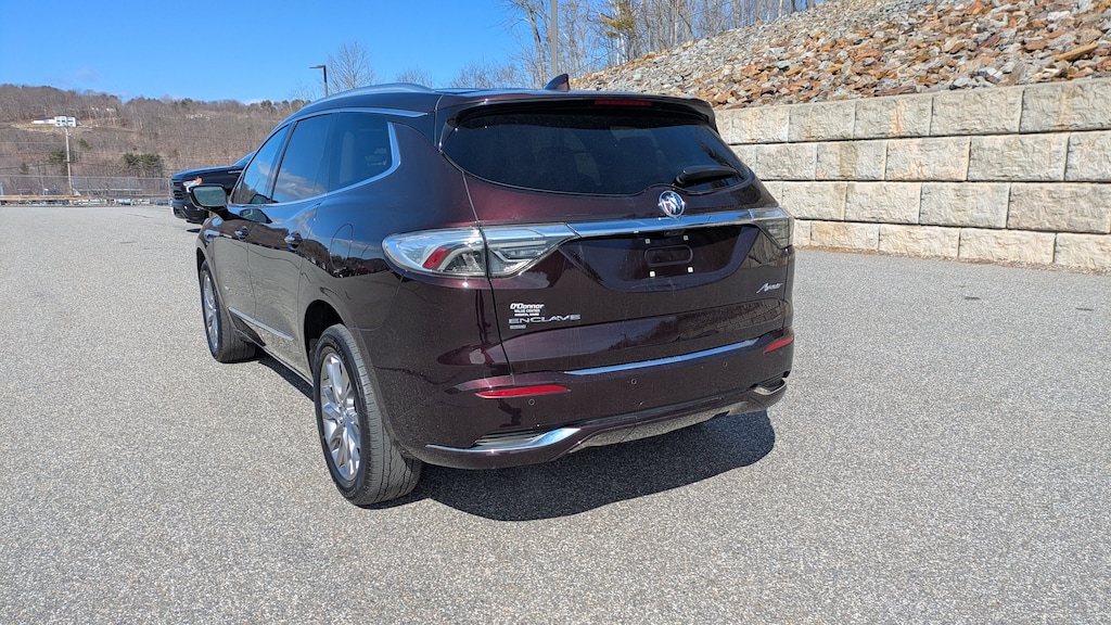 Used 2023 Buick Enclave Avenir SUV