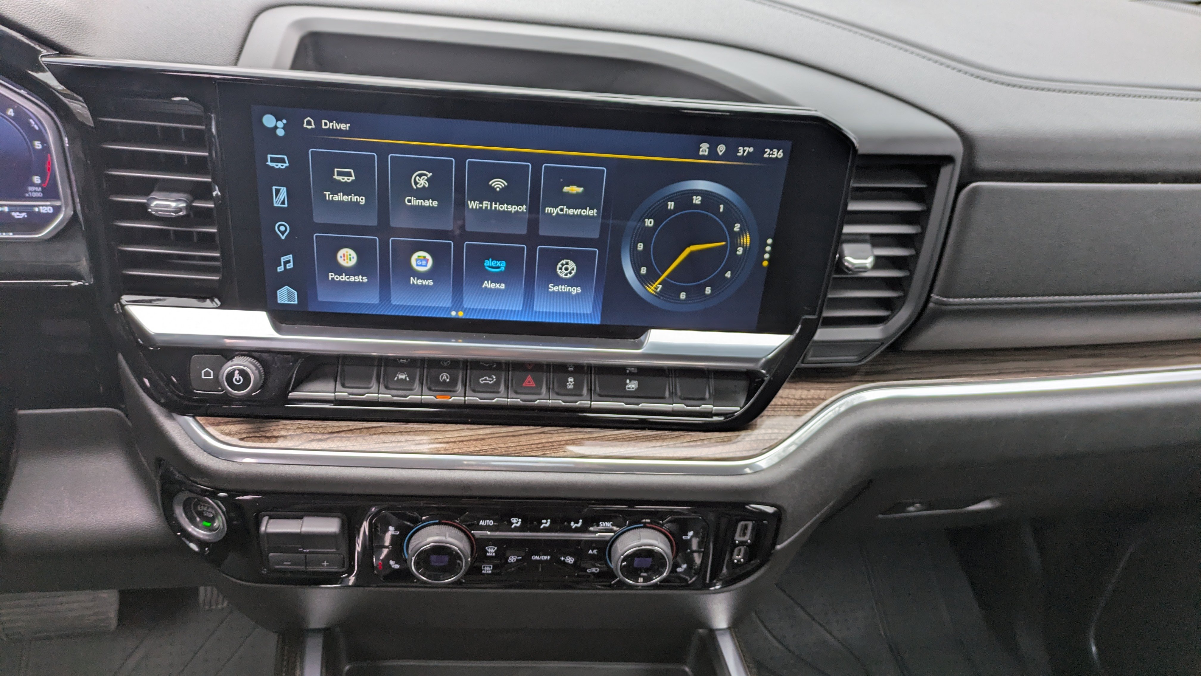 2023 Chevrolet Silverado 1500 RST - Photo 11