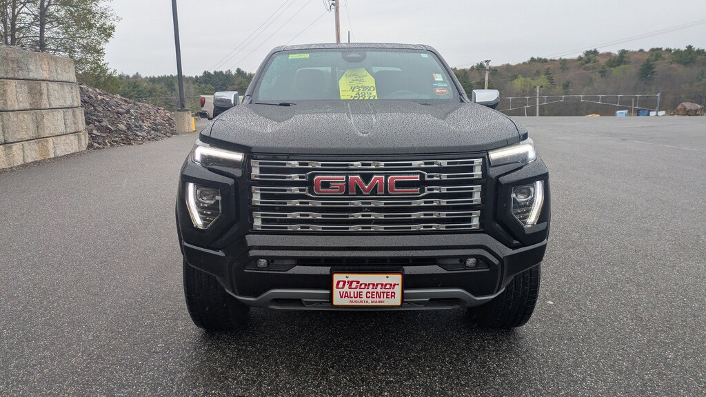 Used 2023 GMC Canyon Denali Truck