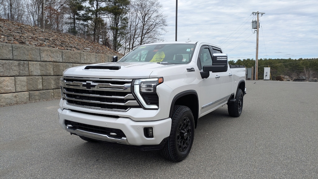 Used 2024 Chevrolet Silverado 2500 HD High Country Truck