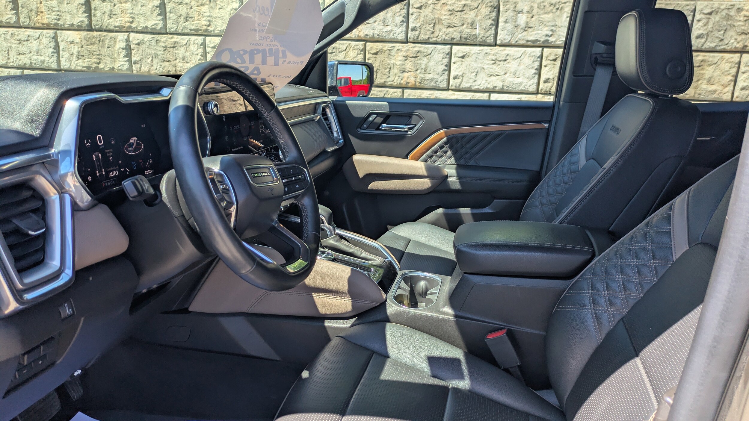 2023 GMC Canyon Denali - Photo 14