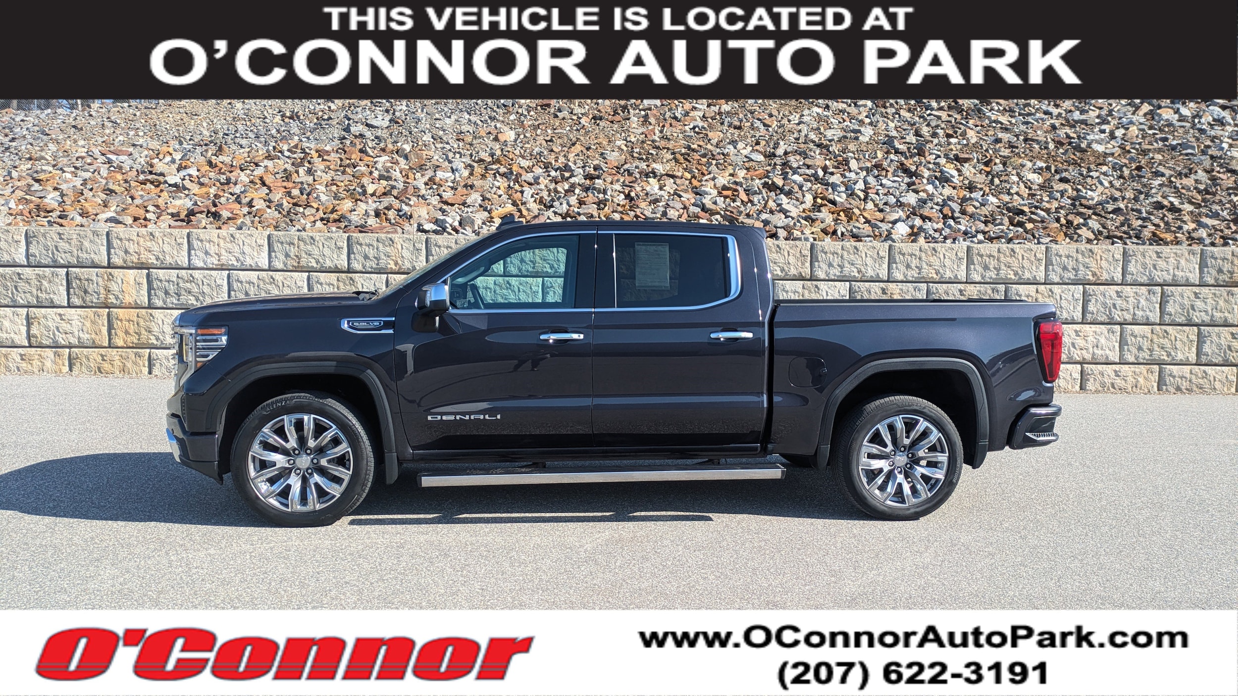 2023 GMC Sierra 4WD Crew Cab Short Box Denali's photo