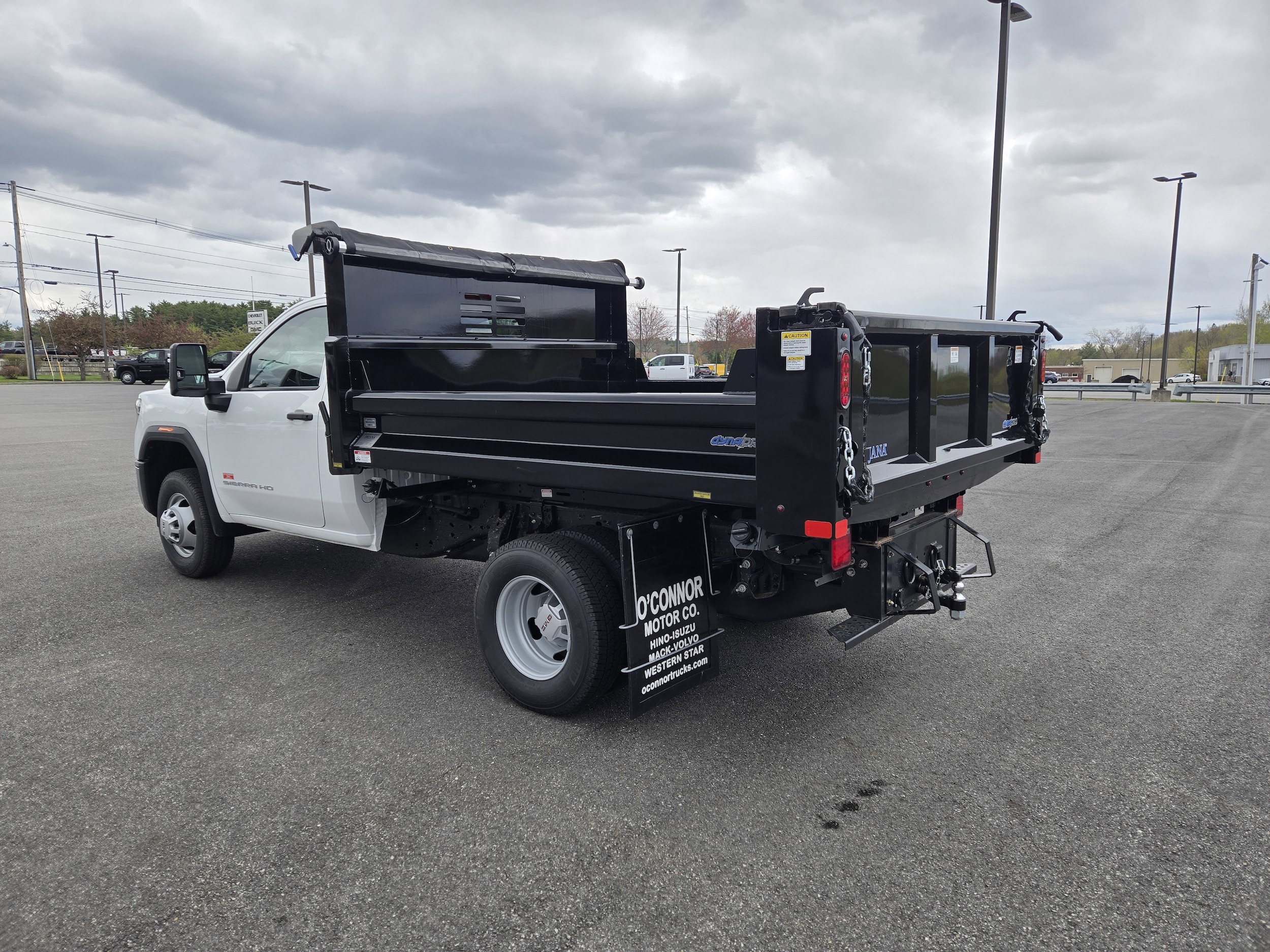 2026 GMC Sierra 3500HD Pro - Photo 5