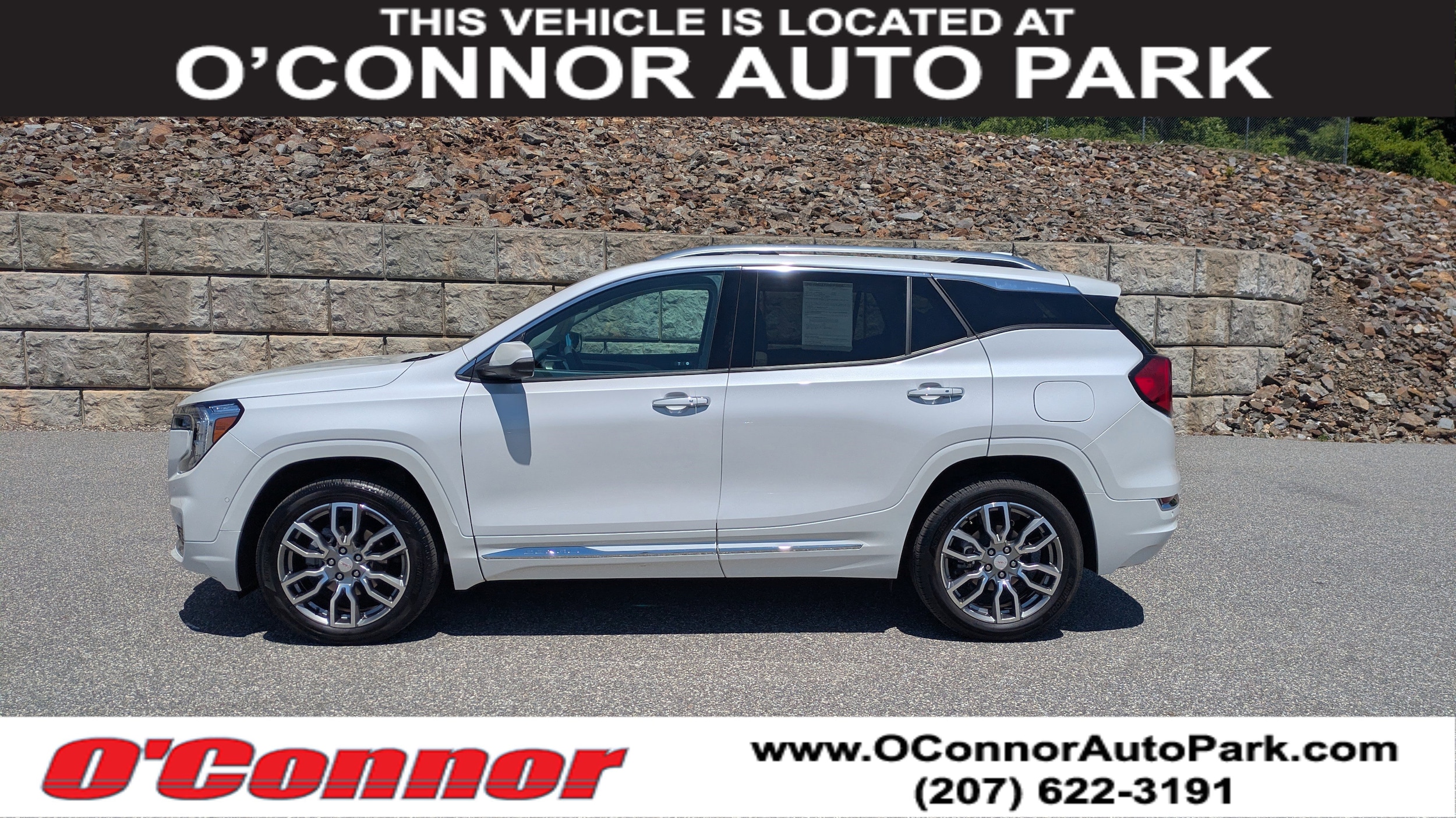 2024 GMC Terrain Denali AWD's photo