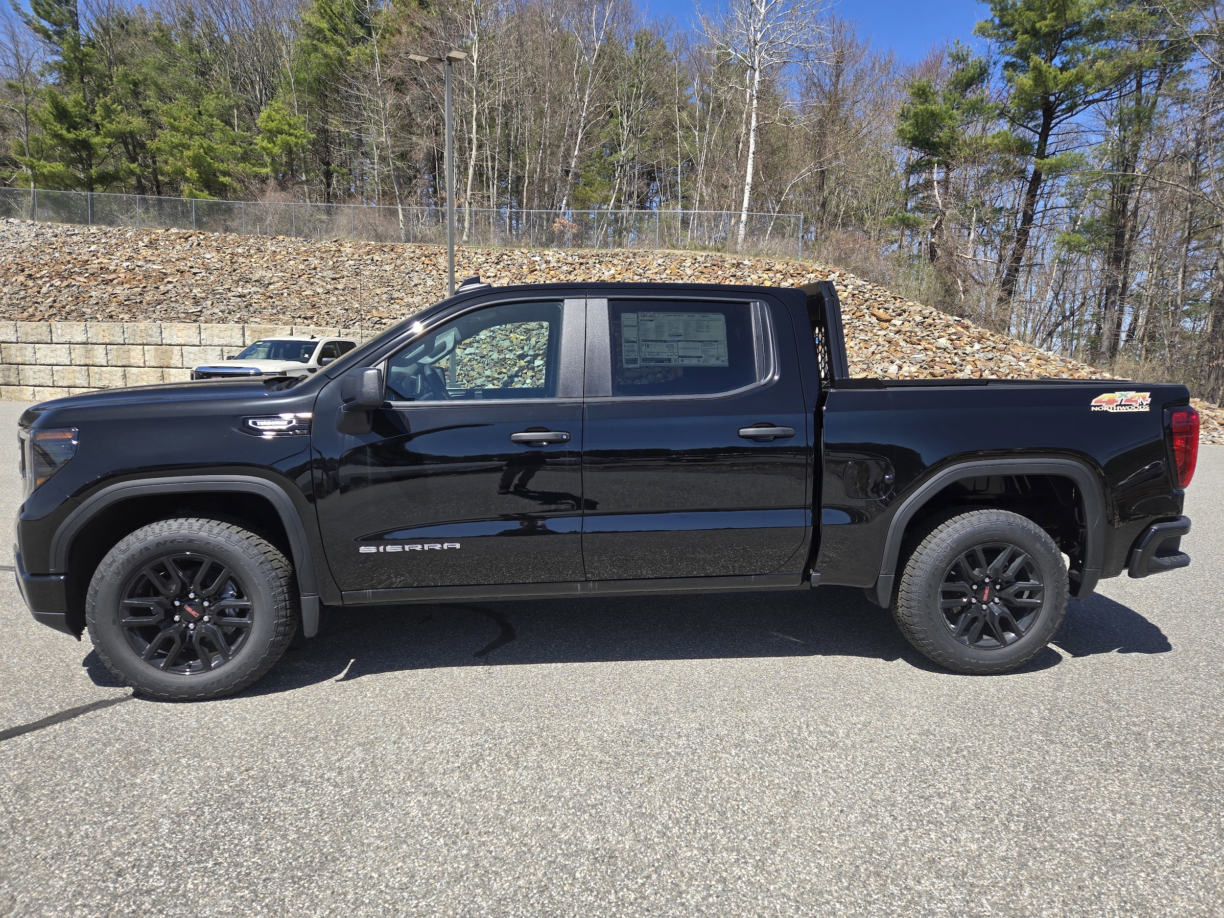 2026 GMC Sierra 1500 Pro - Photo 4