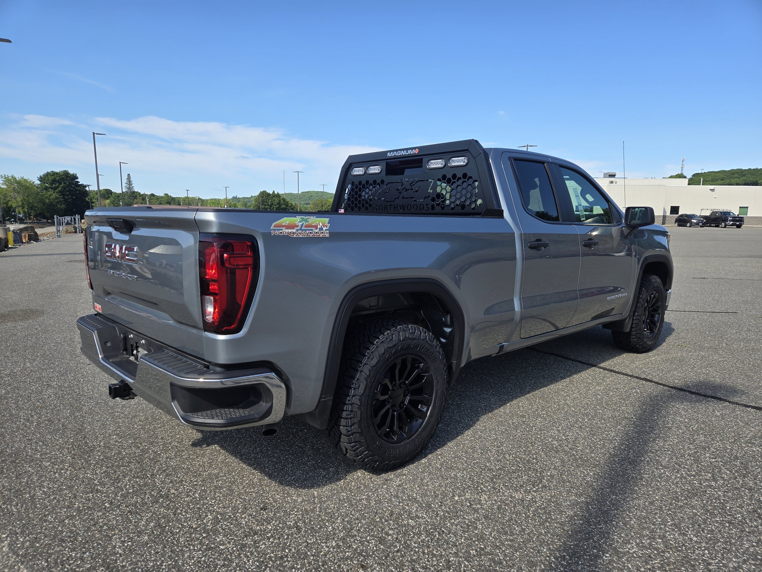 2026 GMC Sierra 1500 Pro - Photo 6