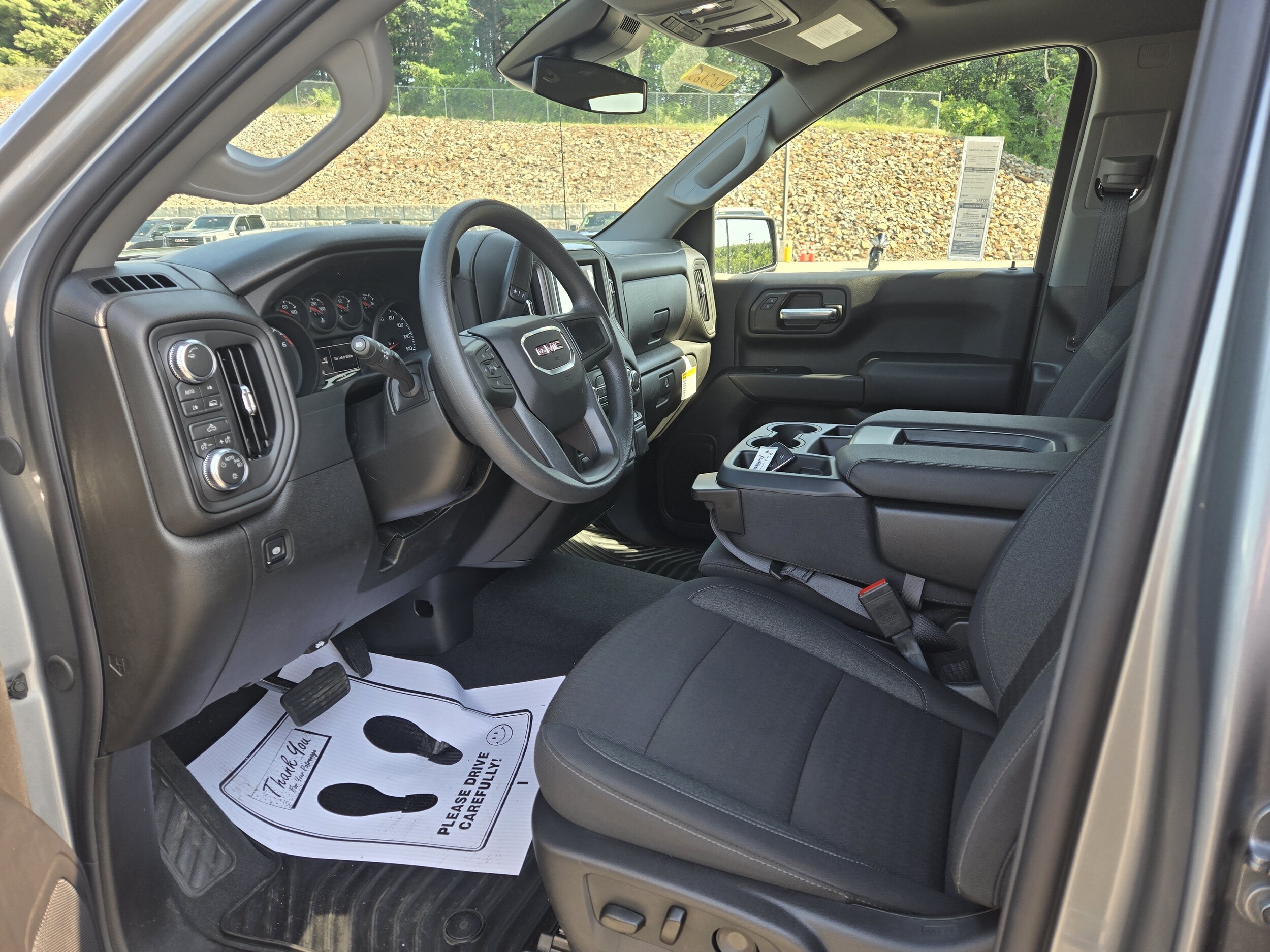 2026 GMC Sierra 1500 Pro - Photo 10