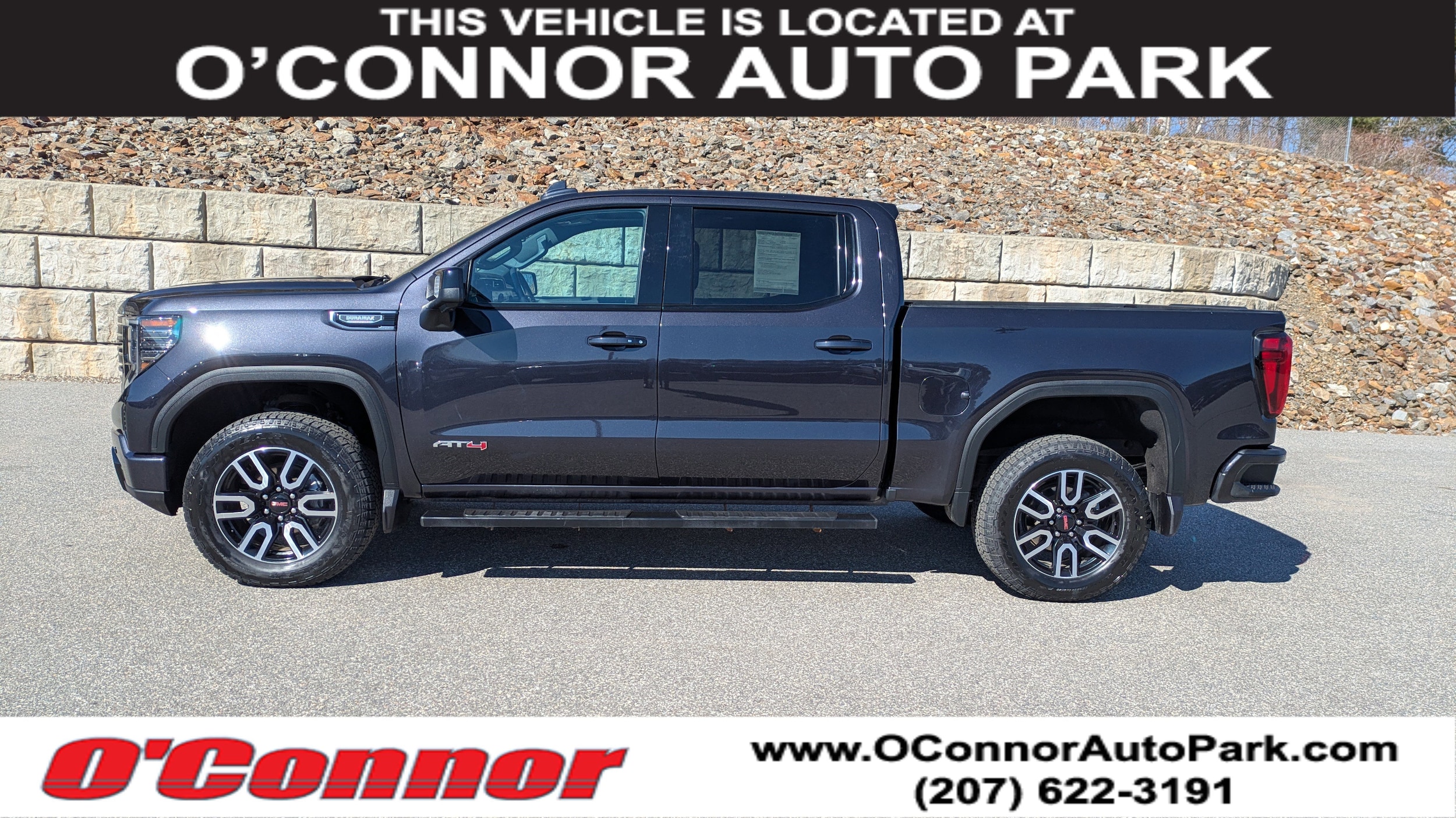 2023 GMC Sierra 4WD Crew Cab Short Box AT4's photo