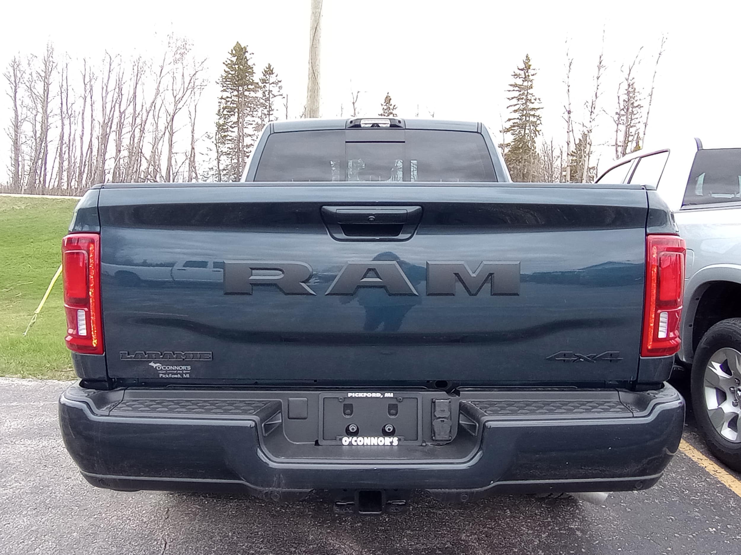 2026 RAM 2500 Laramie - Photo 6